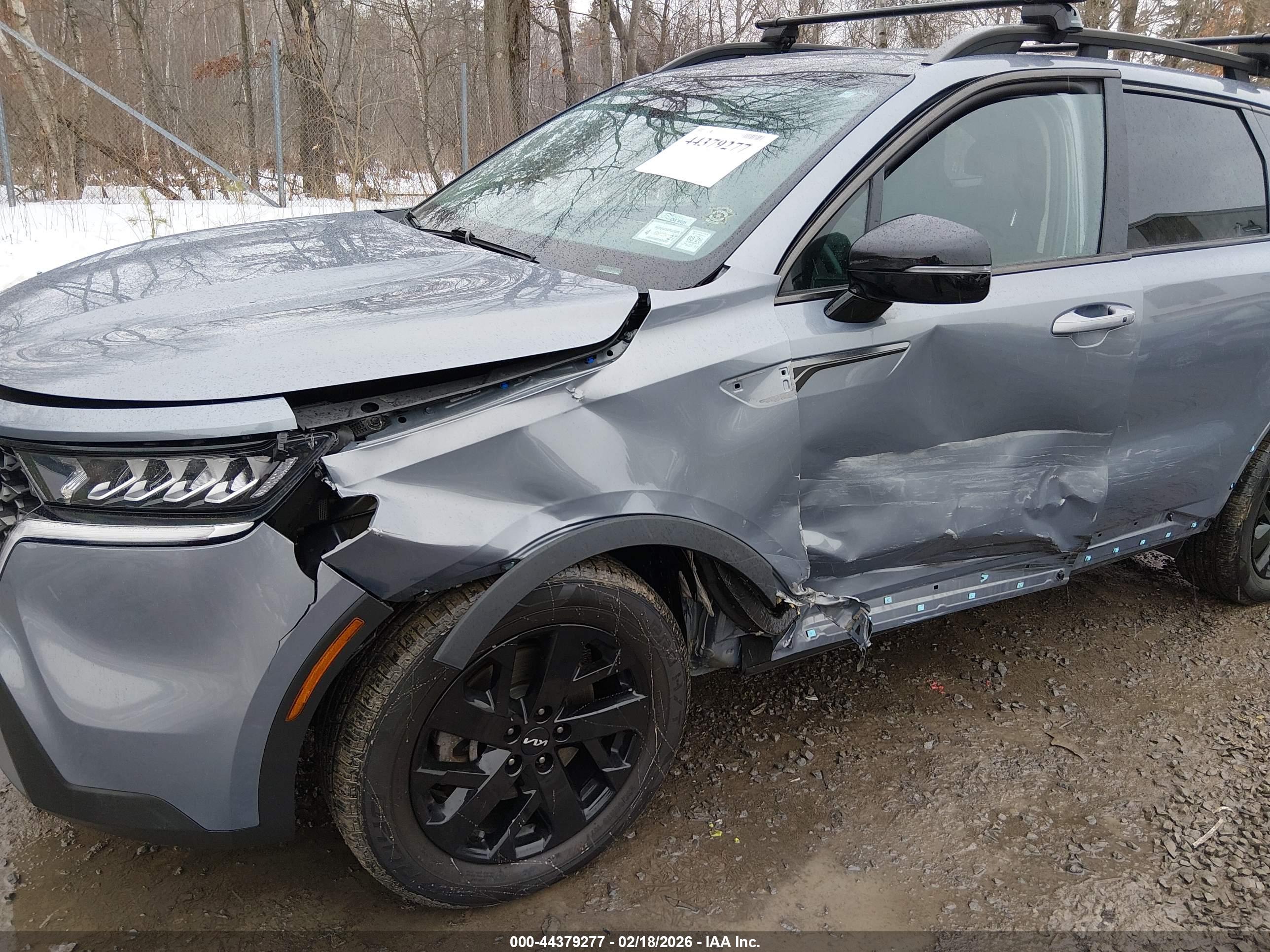 KIA SORENTO image 6