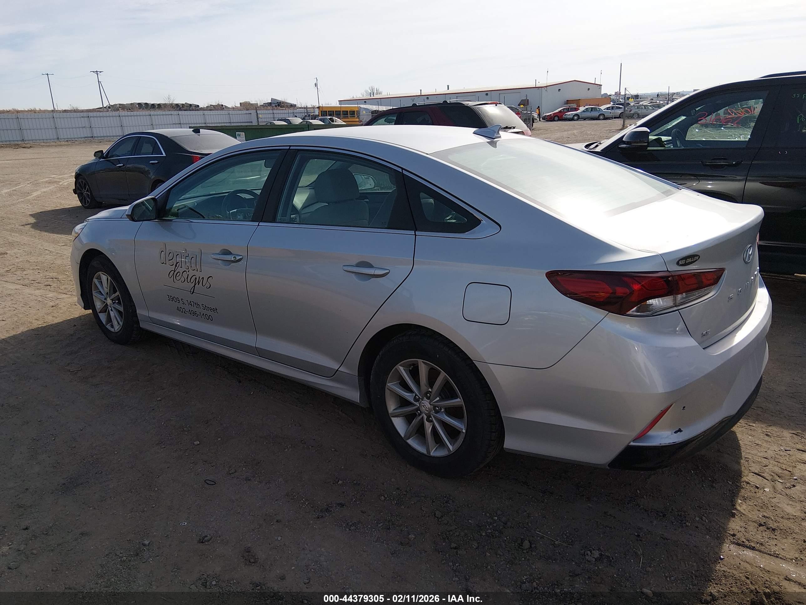 HYUNDAI SONATA image 3