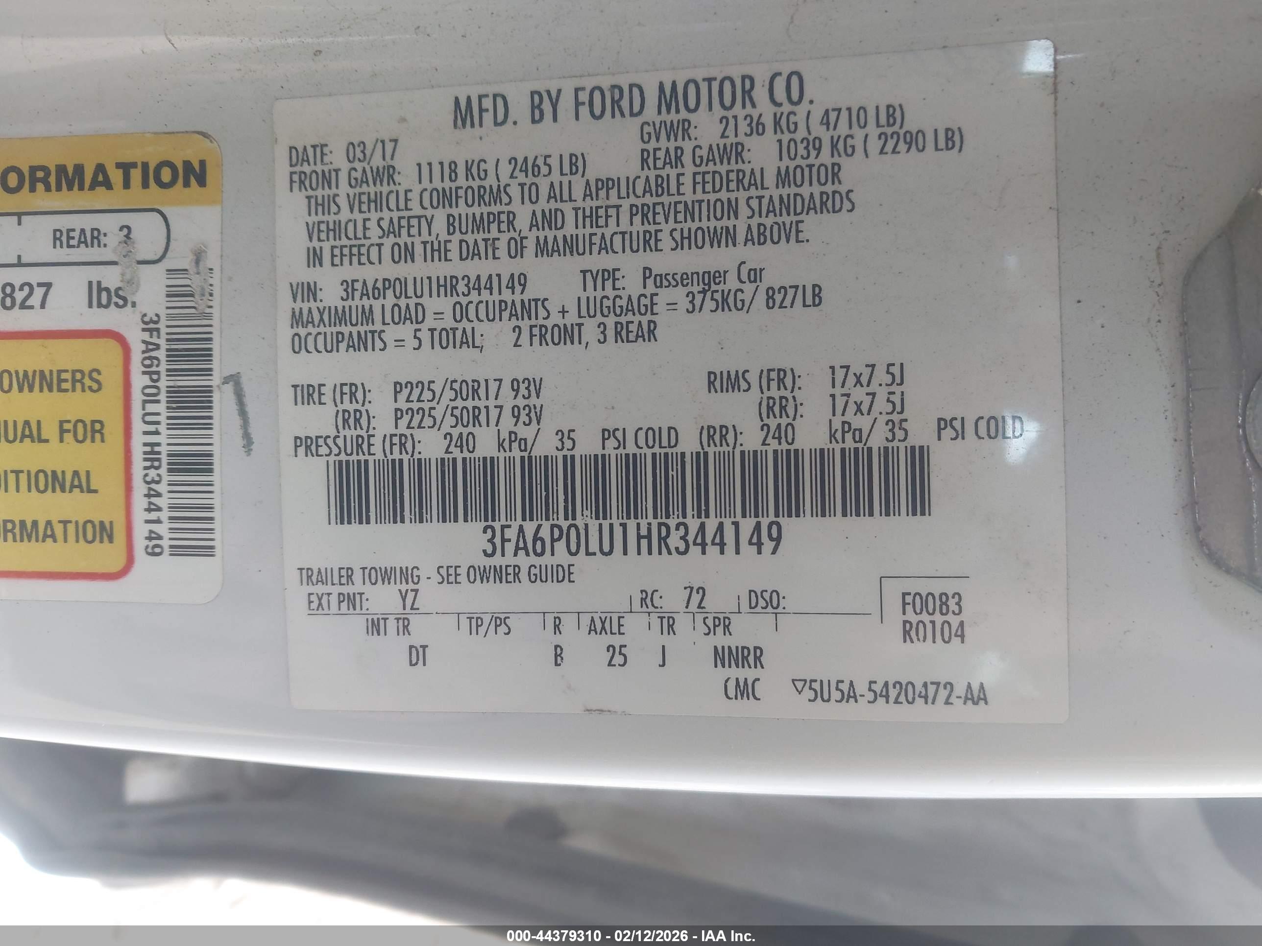 FORD FUSION image 9