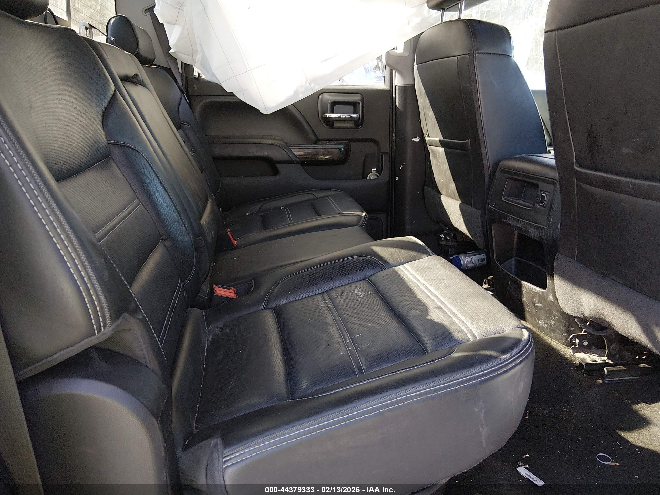 GMC SIERRA image 8