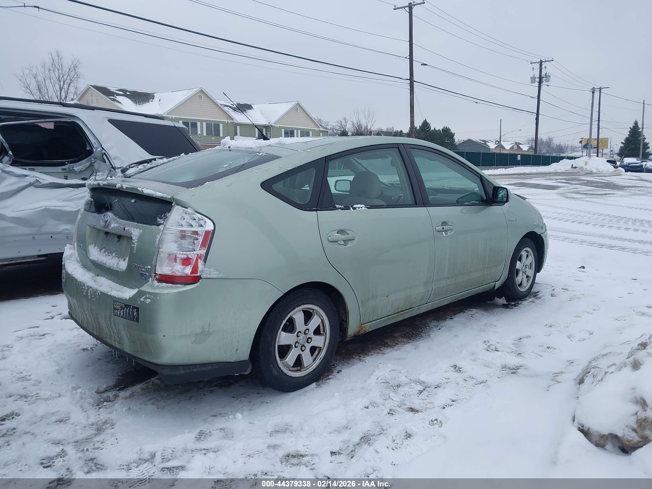 TOYOTA PRIUS image 4