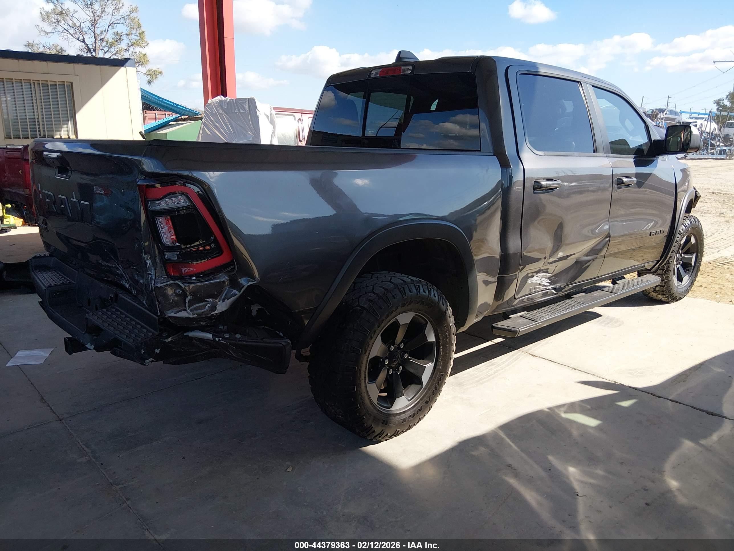 RAM 1500 image 4