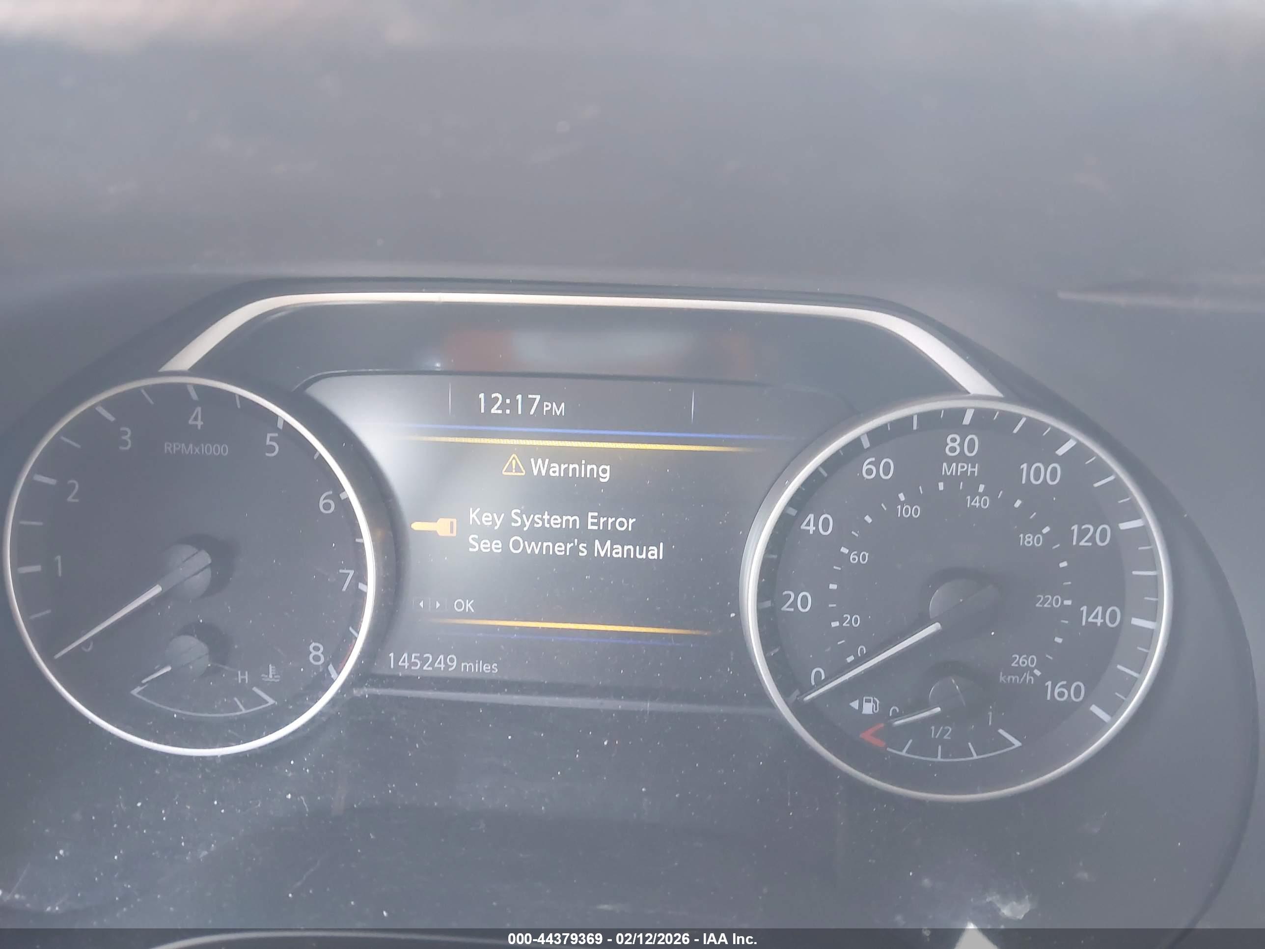 NISSAN MAXIMA image 7