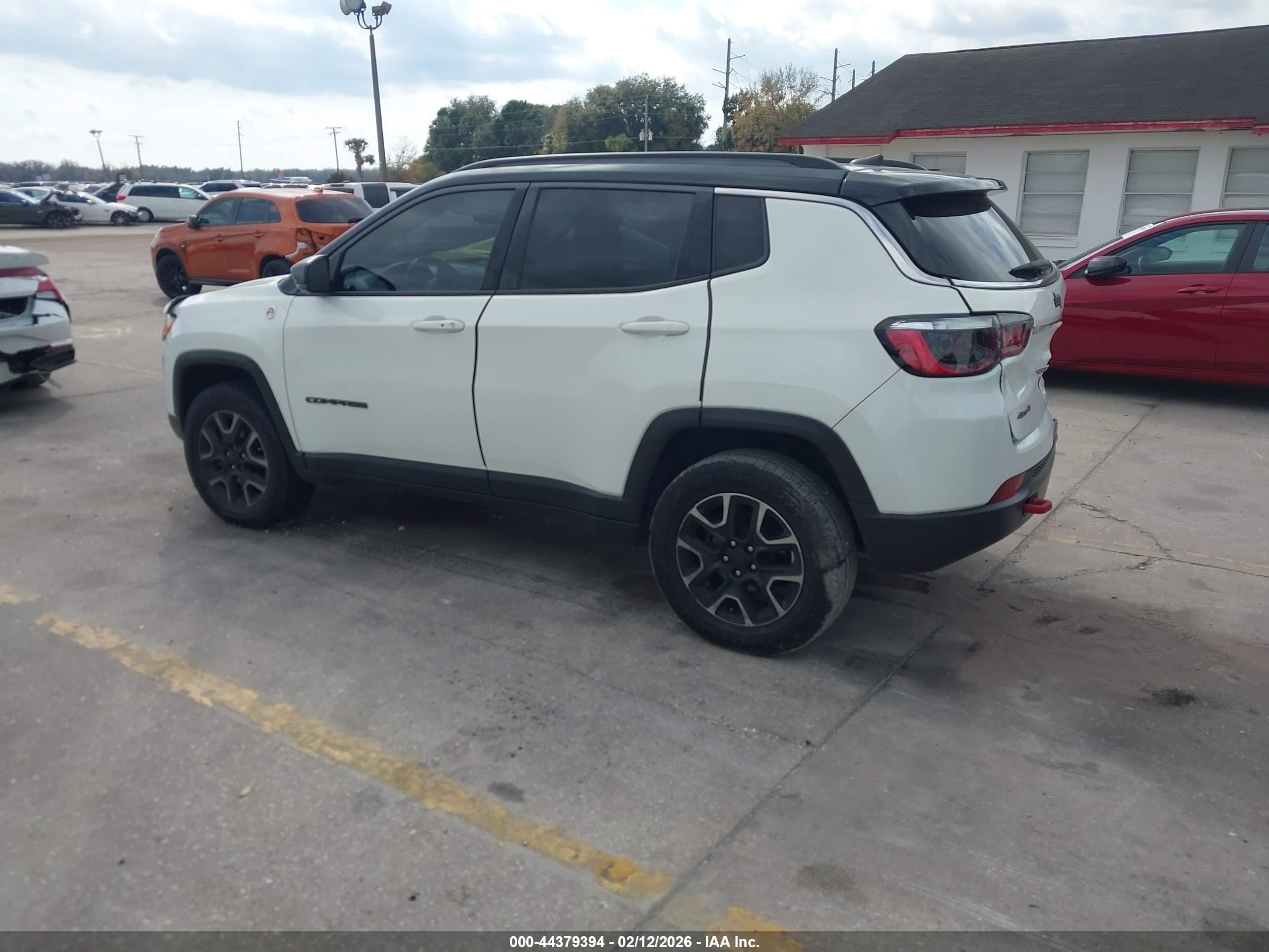 JEEP COMPASS image 3