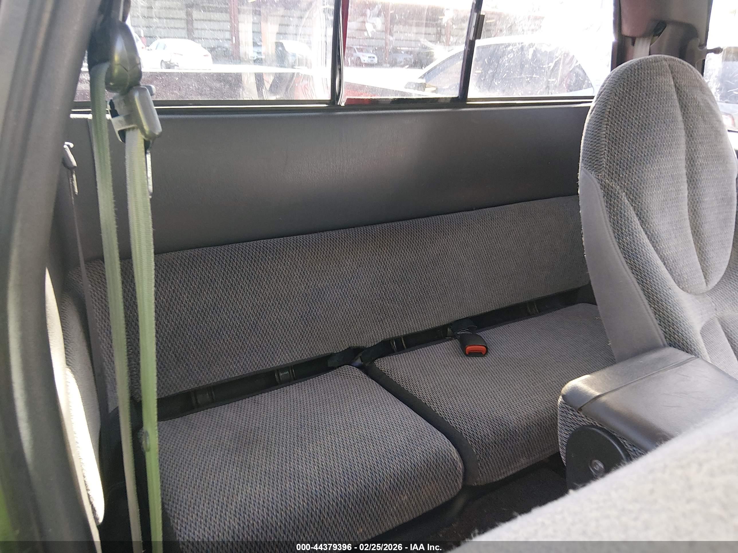DODGE DAKOTA image 8