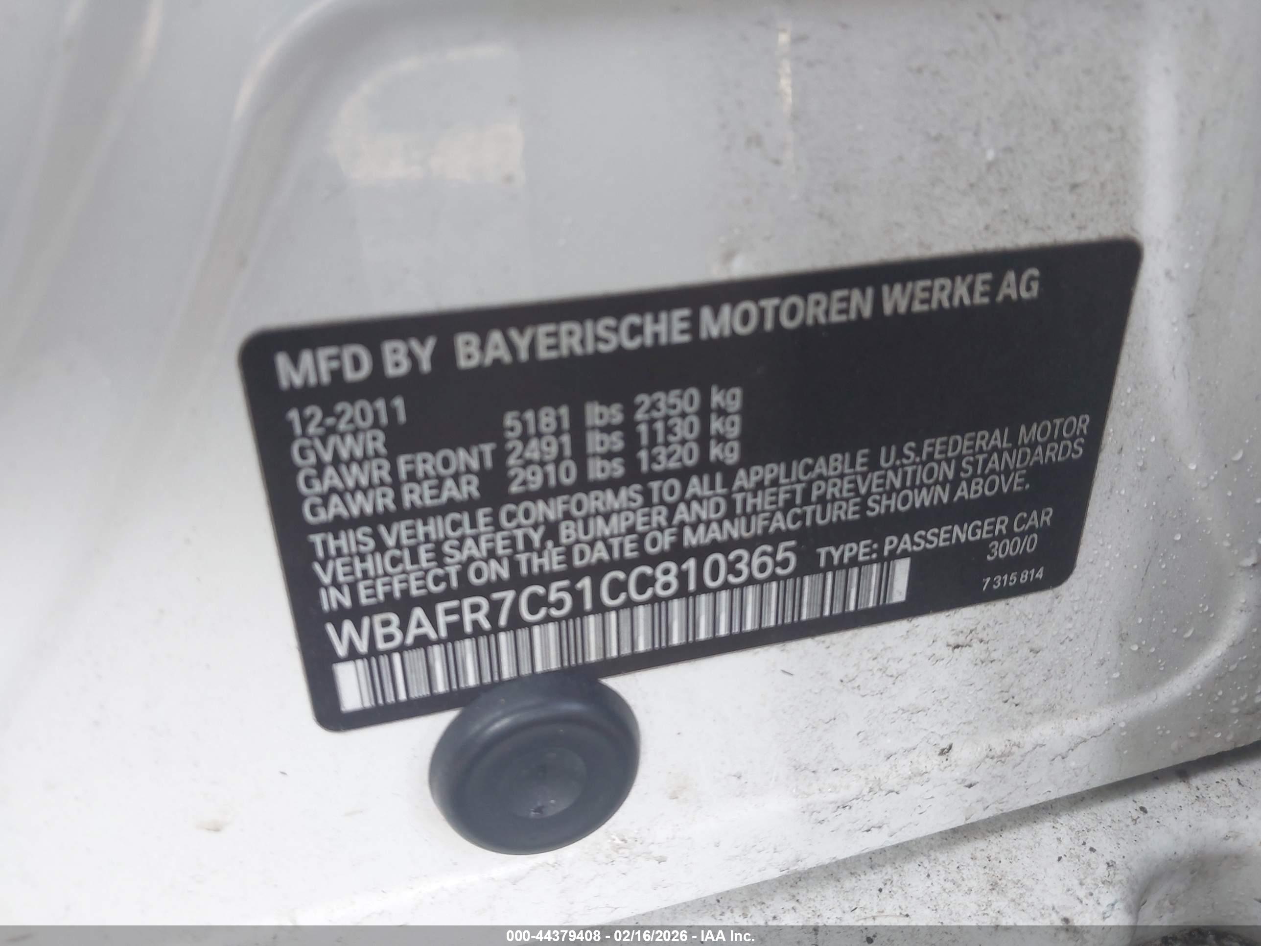 BMW 535I image 9