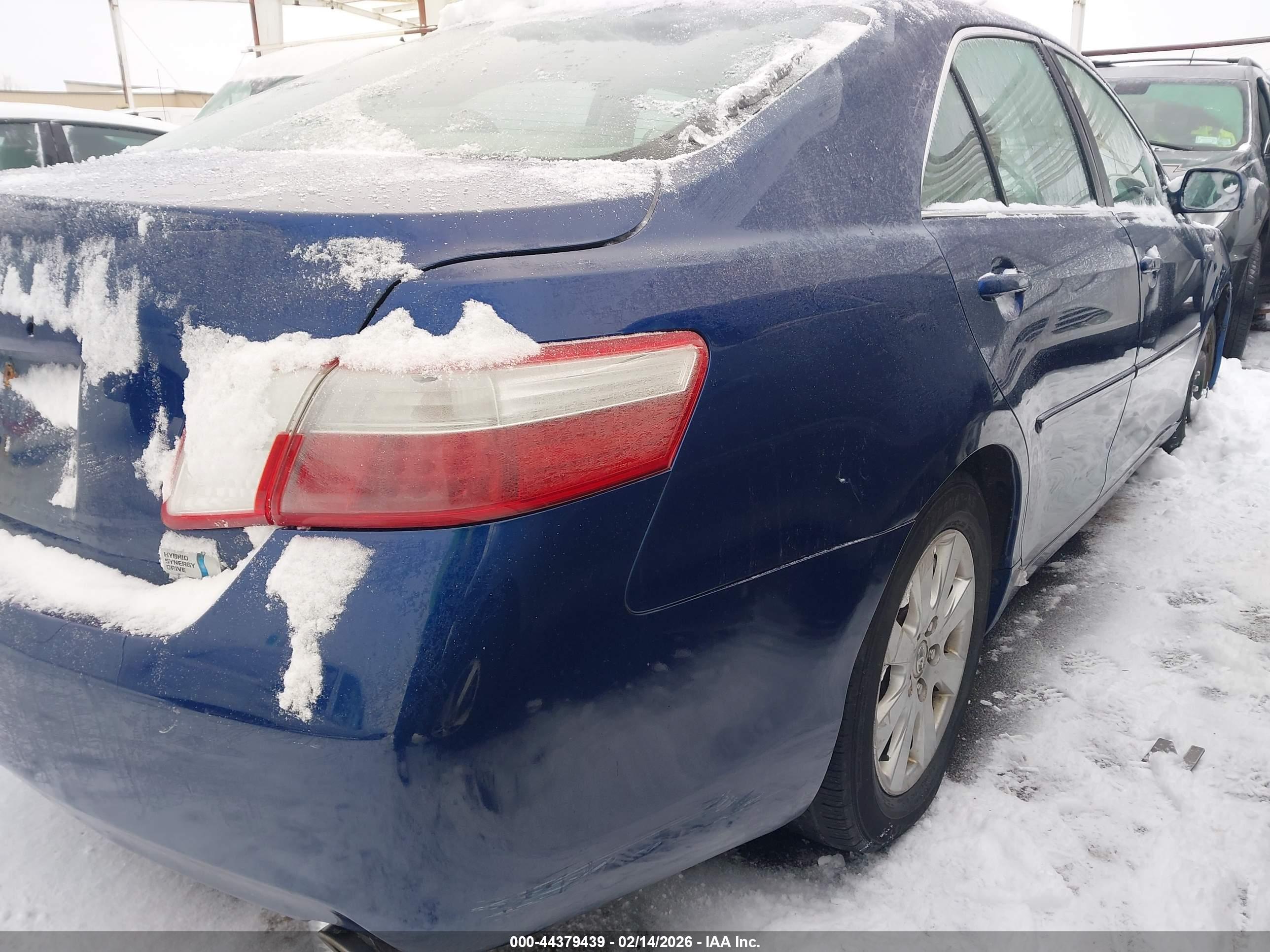 TOYOTA CAMRY image 6