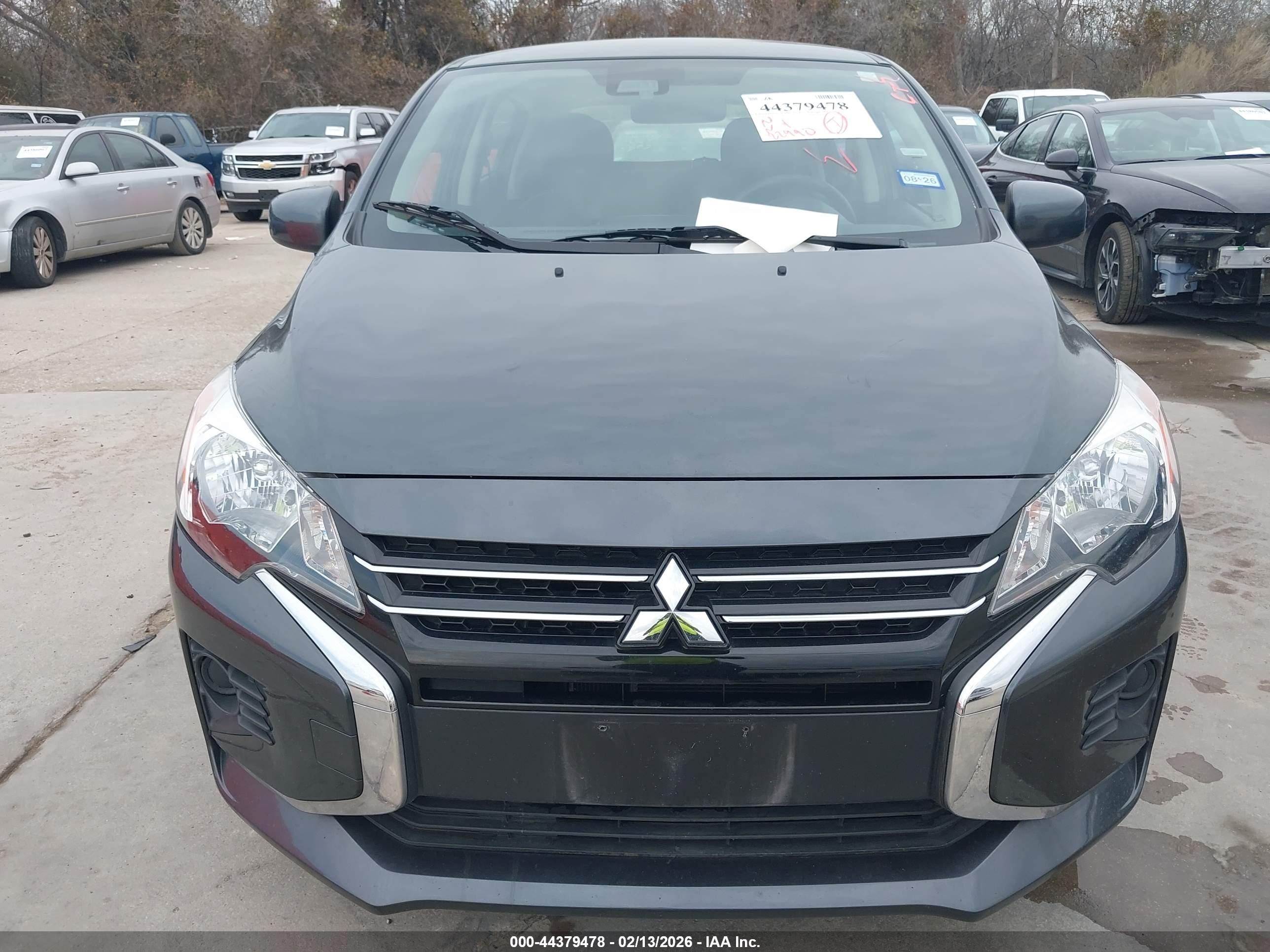 MITSUBISHI MIRAGE image 6