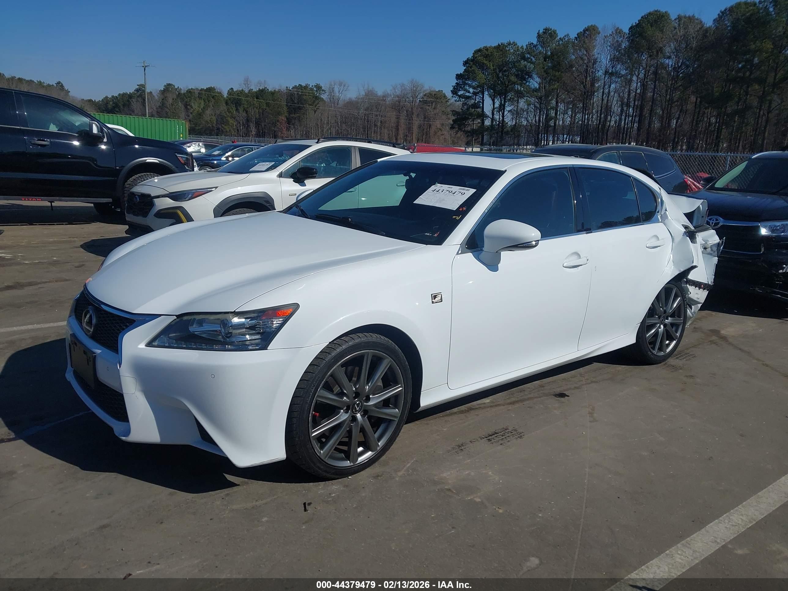 LEXUS GS image 2