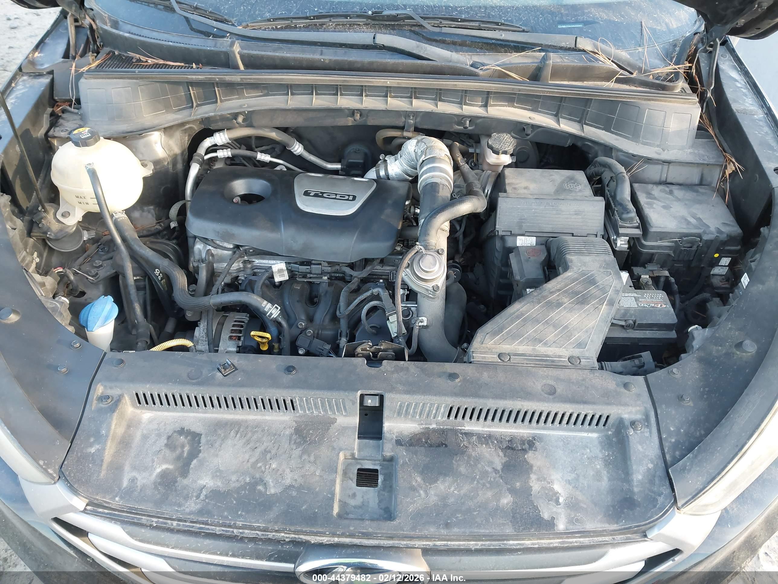 HYUNDAI TUCSON image 10