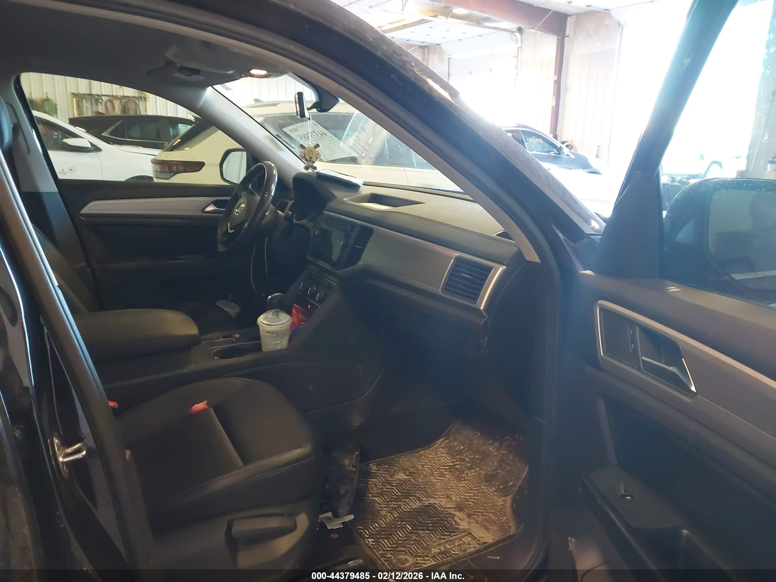 VOLKSWAGEN ATLAS image 5