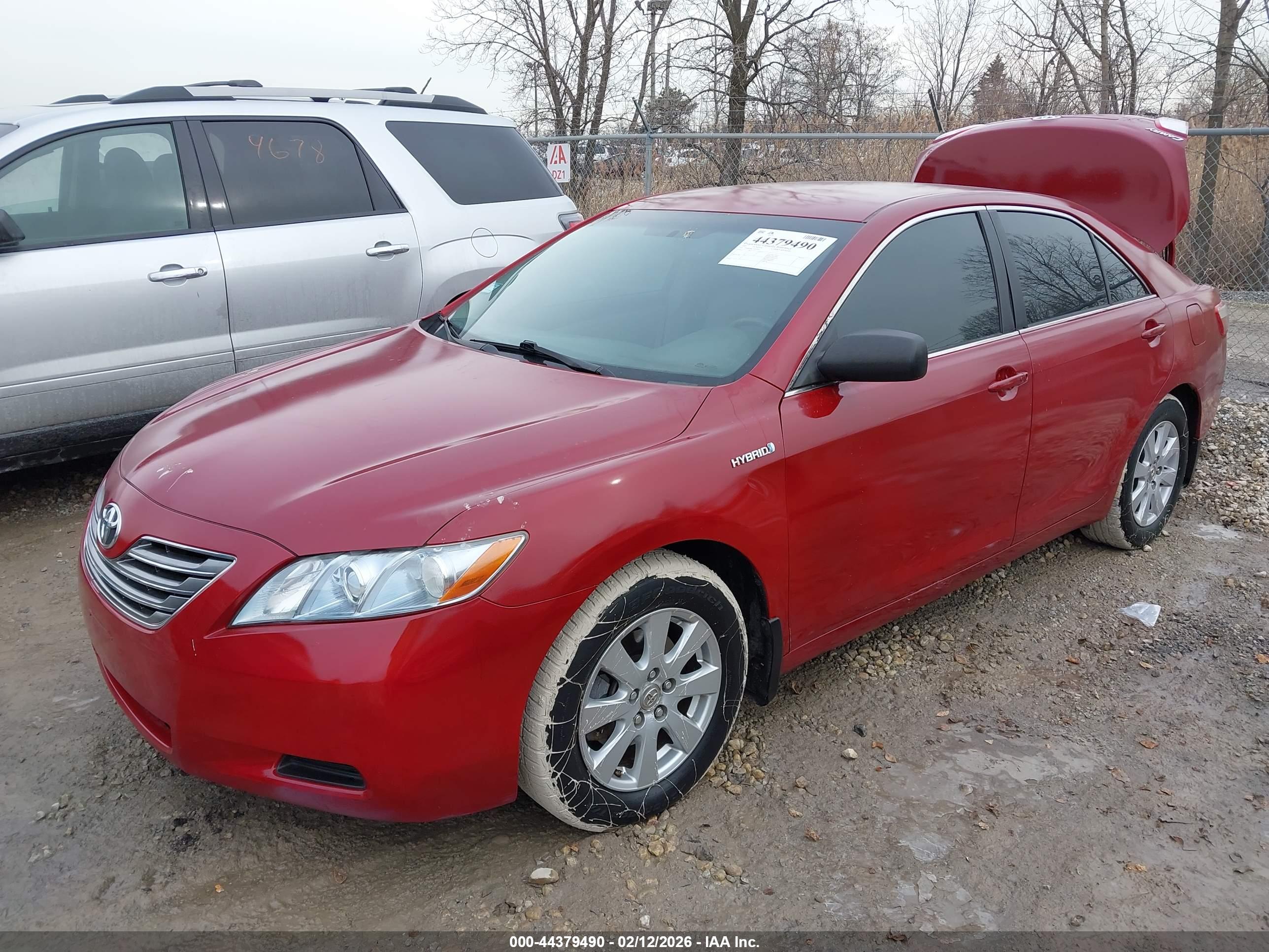 TOYOTA CAMRY image 2