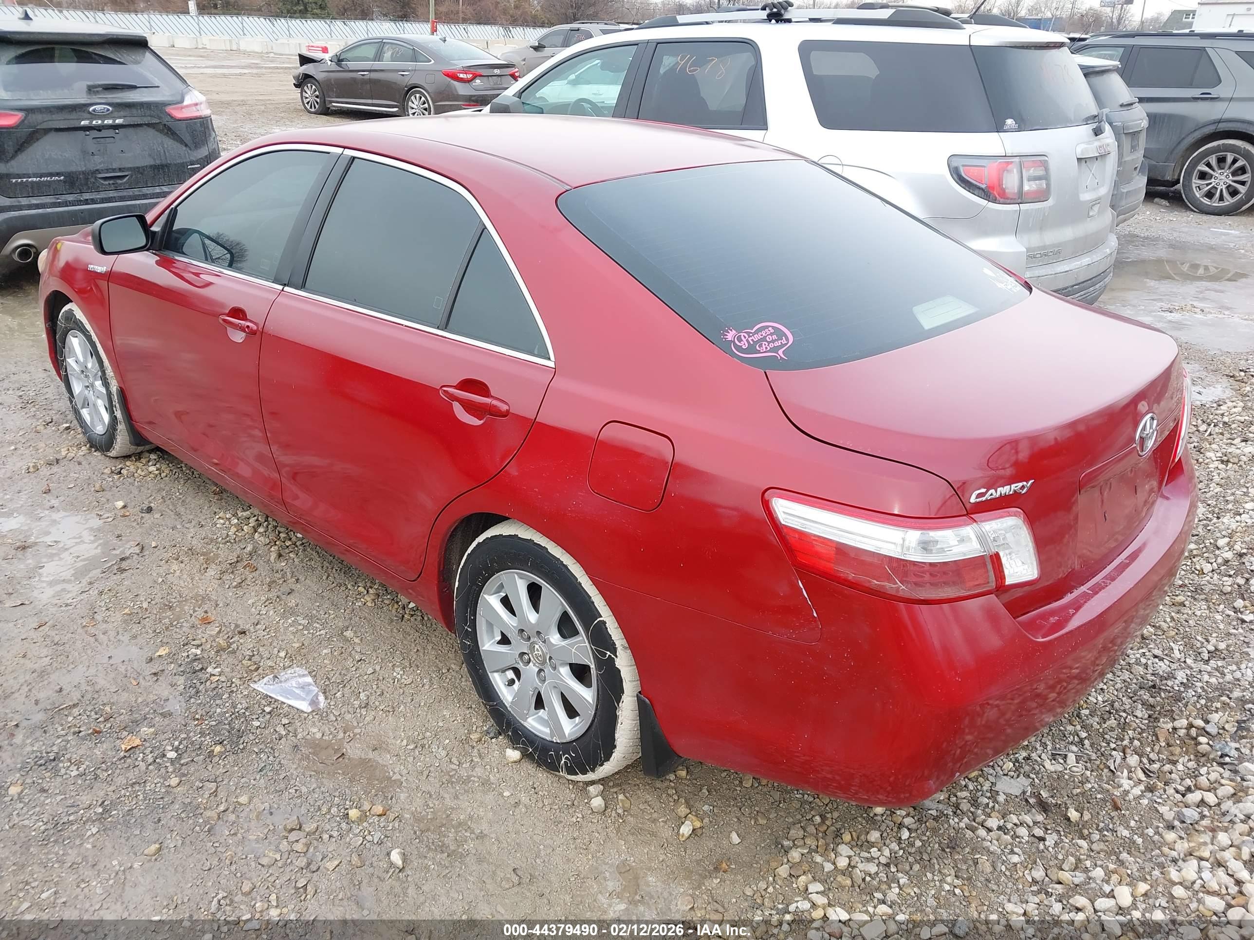 TOYOTA CAMRY image 3