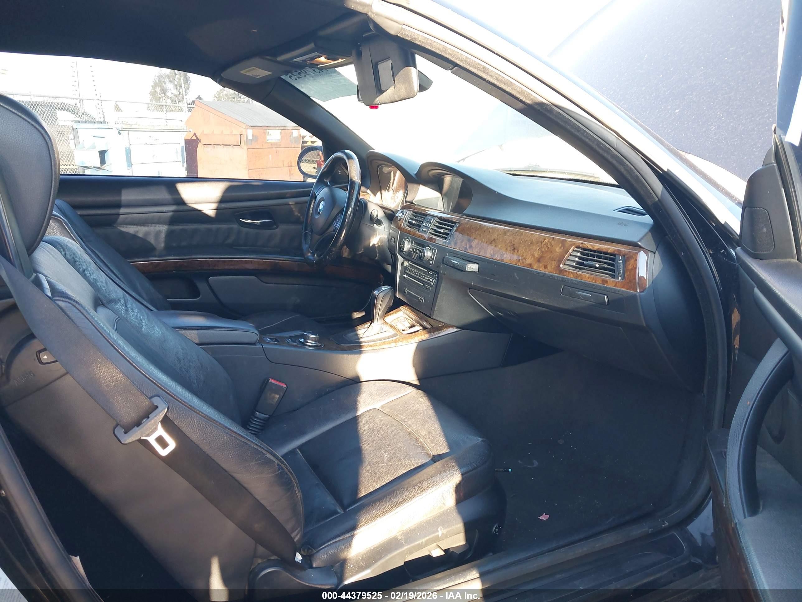 BMW 328I image 5