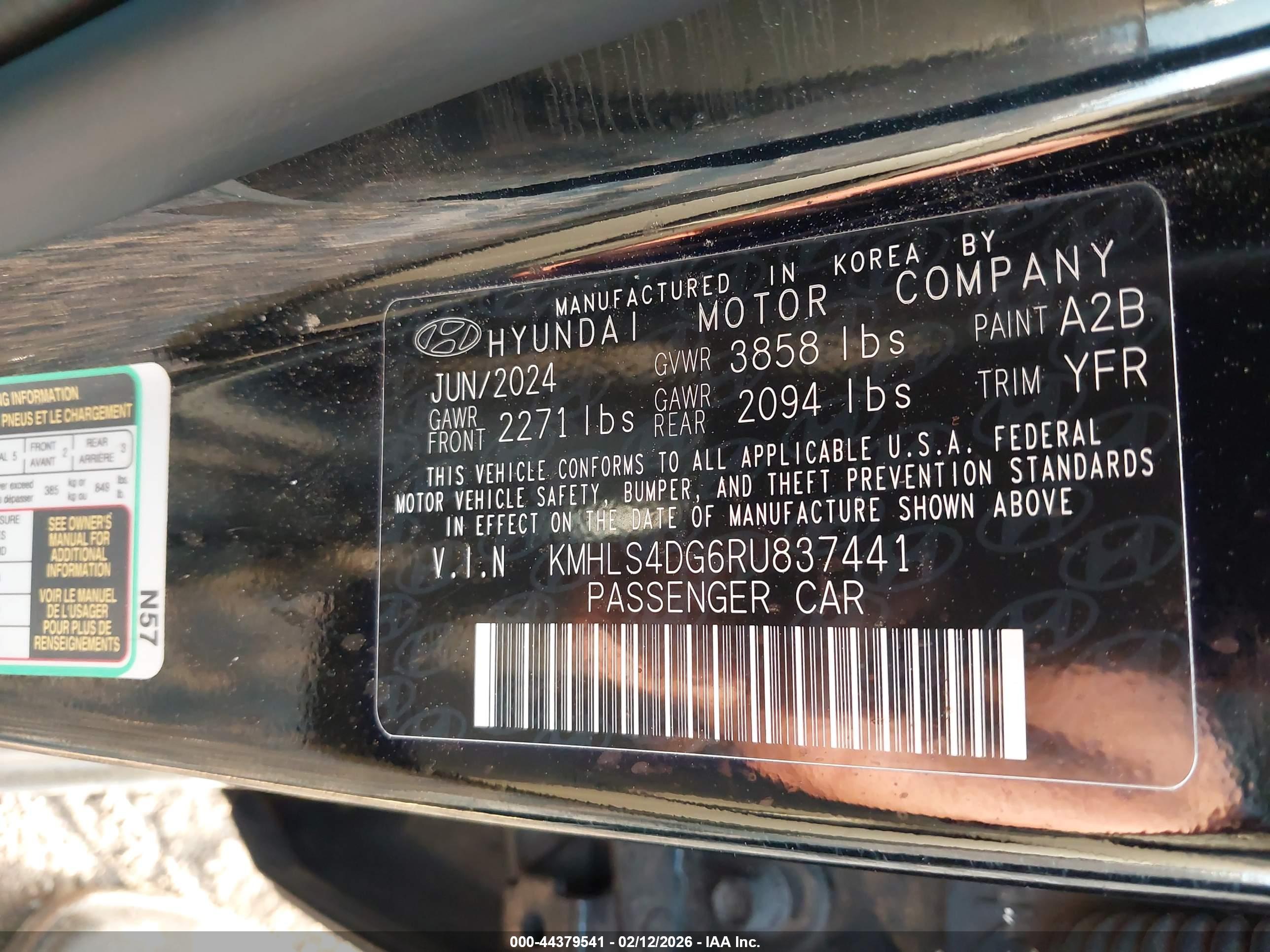 HYUNDAI ELANTRA image 9