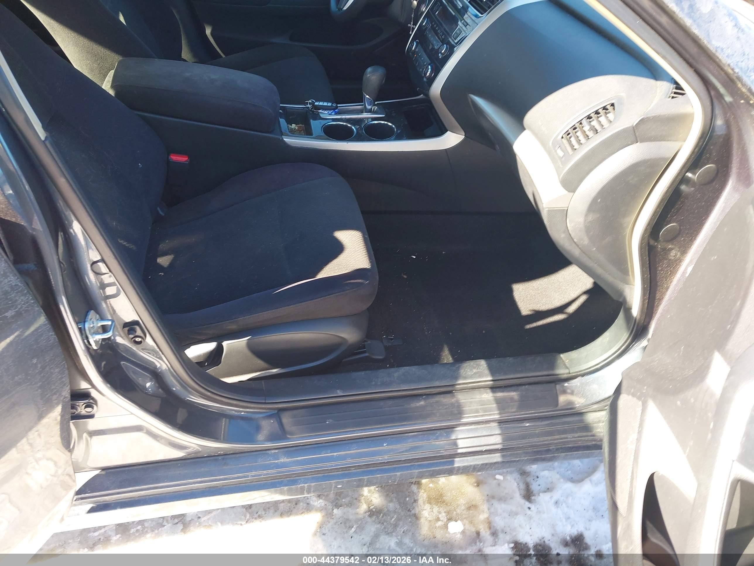 NISSAN ALTIMA image 5