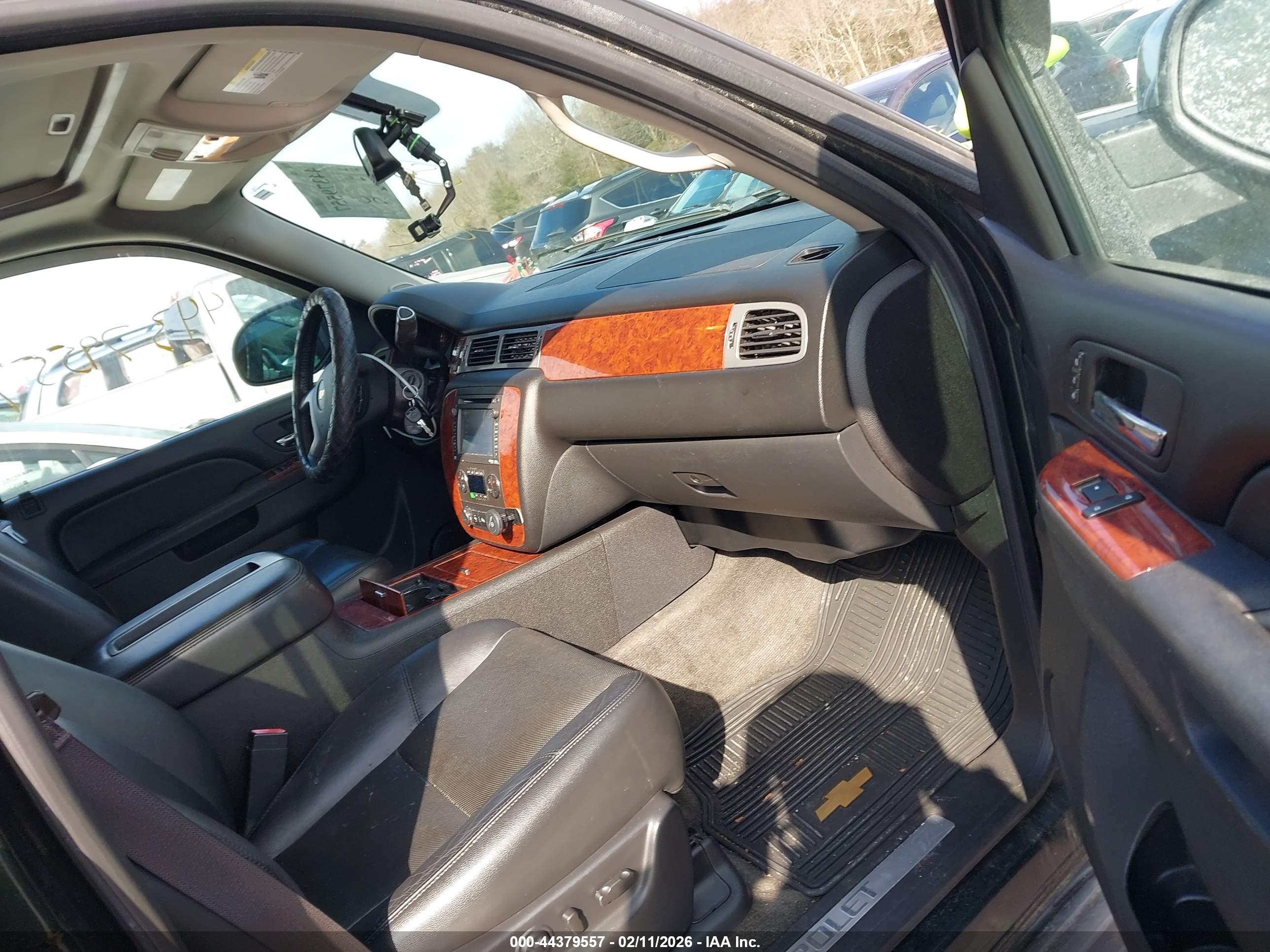 CHEVROLET AVALANCHE image 5