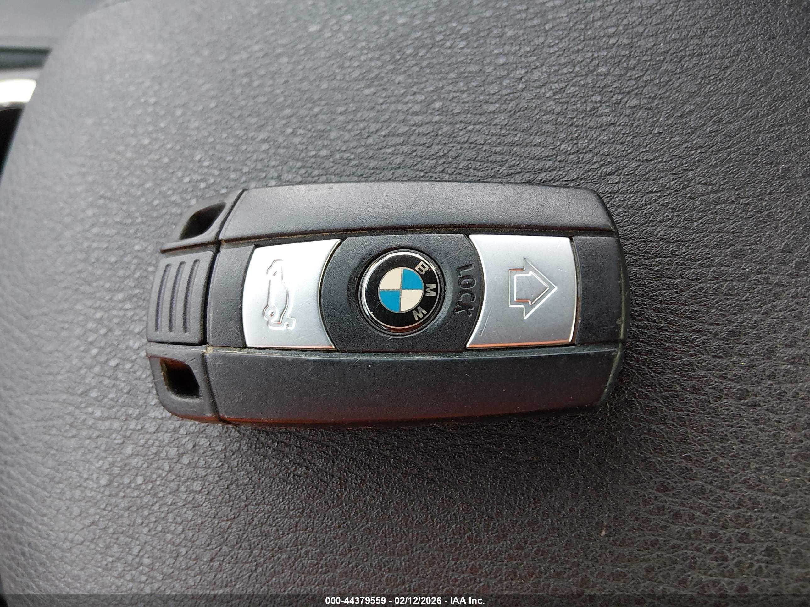 BMW X1 image 11