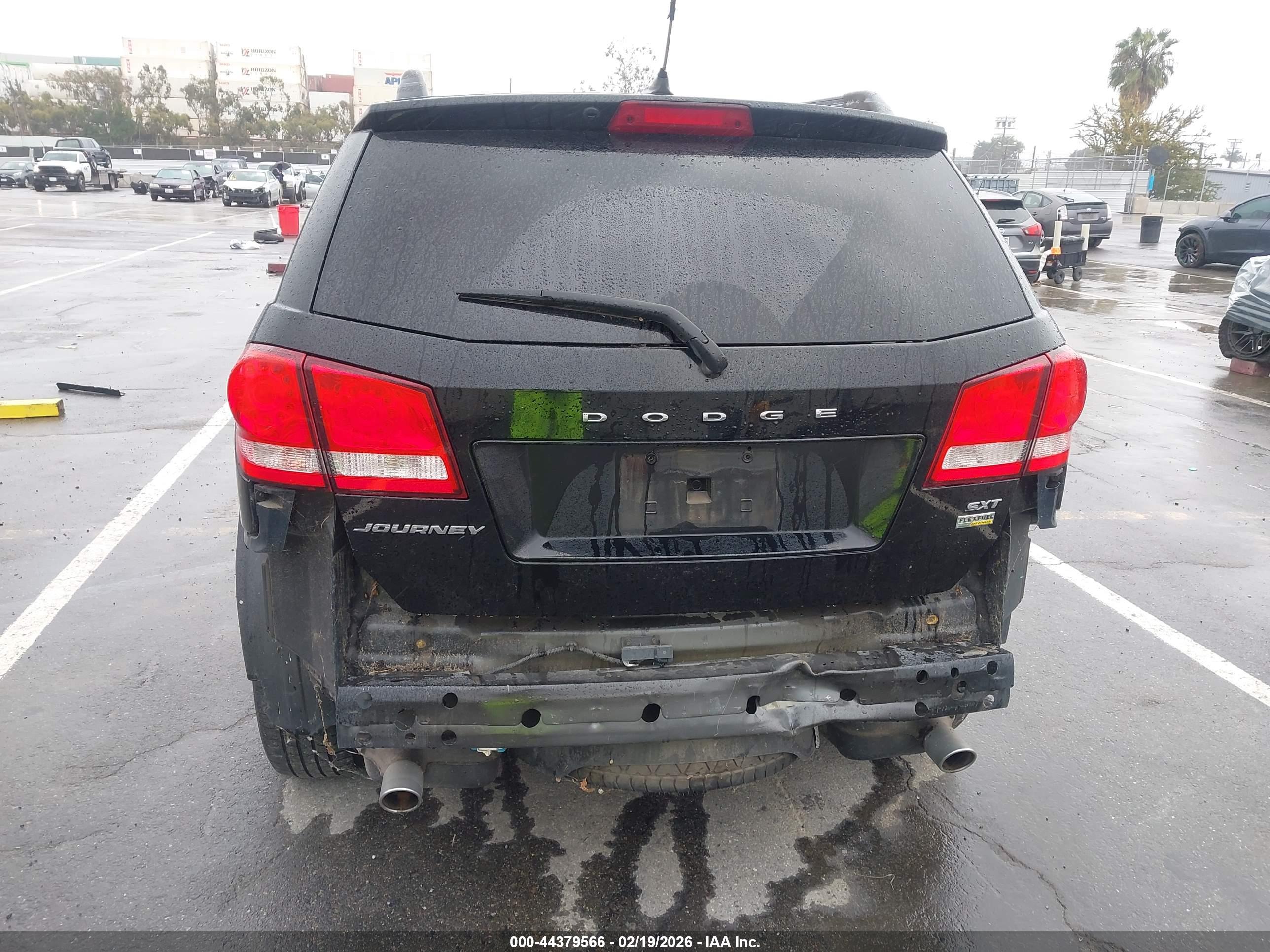 DODGE JOURNEY image 6