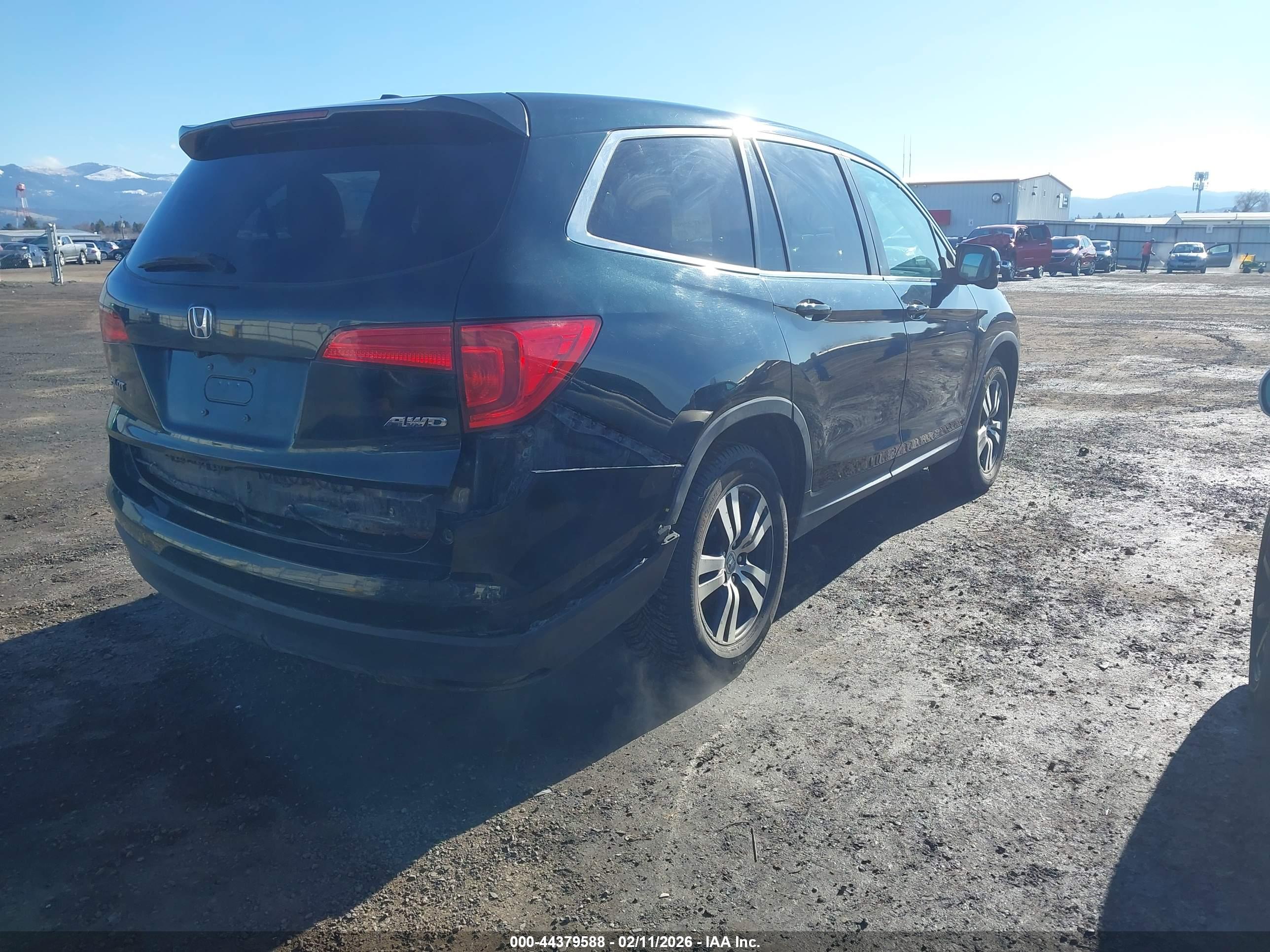 HONDA PILOT image 4