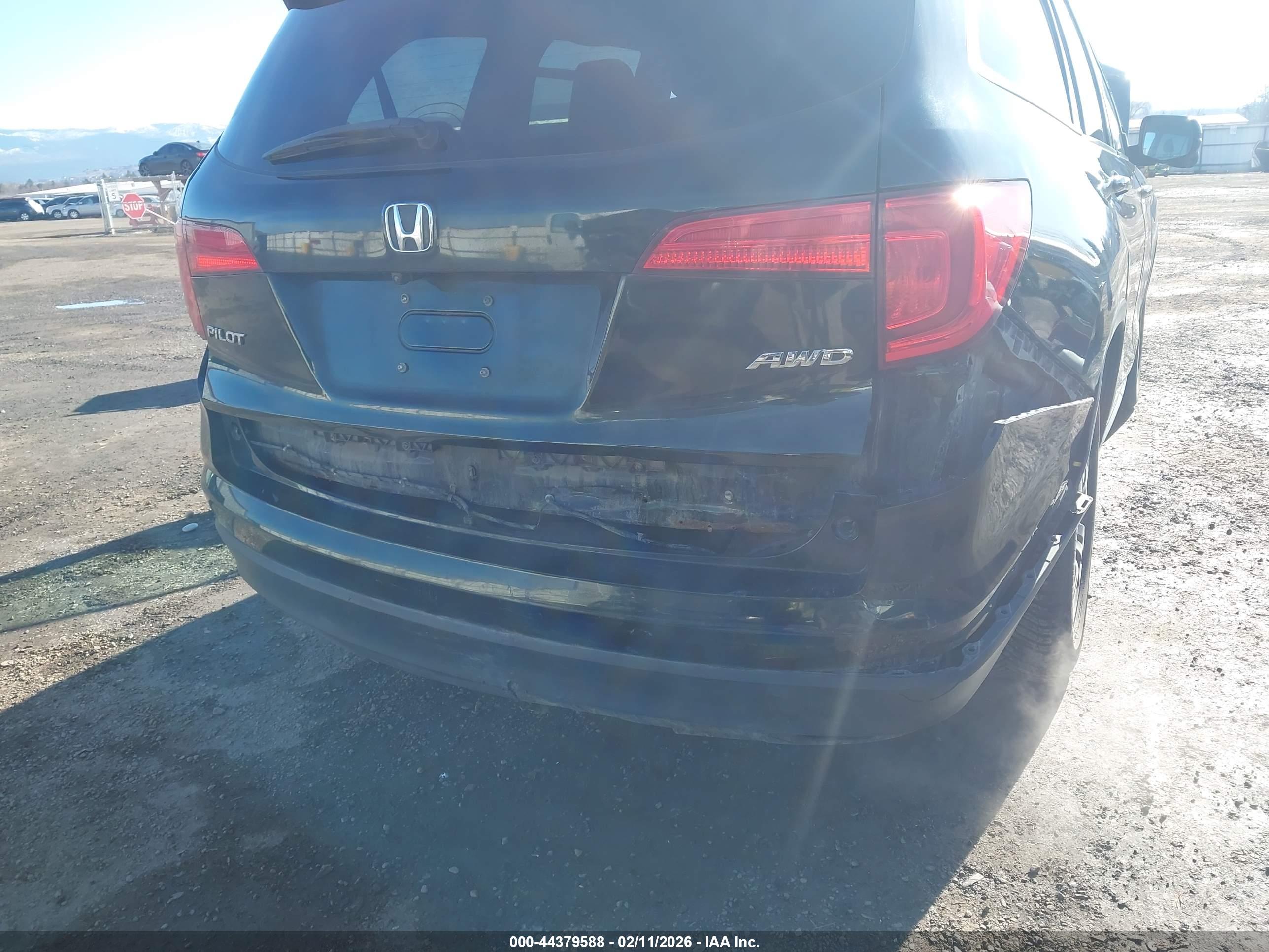 HONDA PILOT image 6