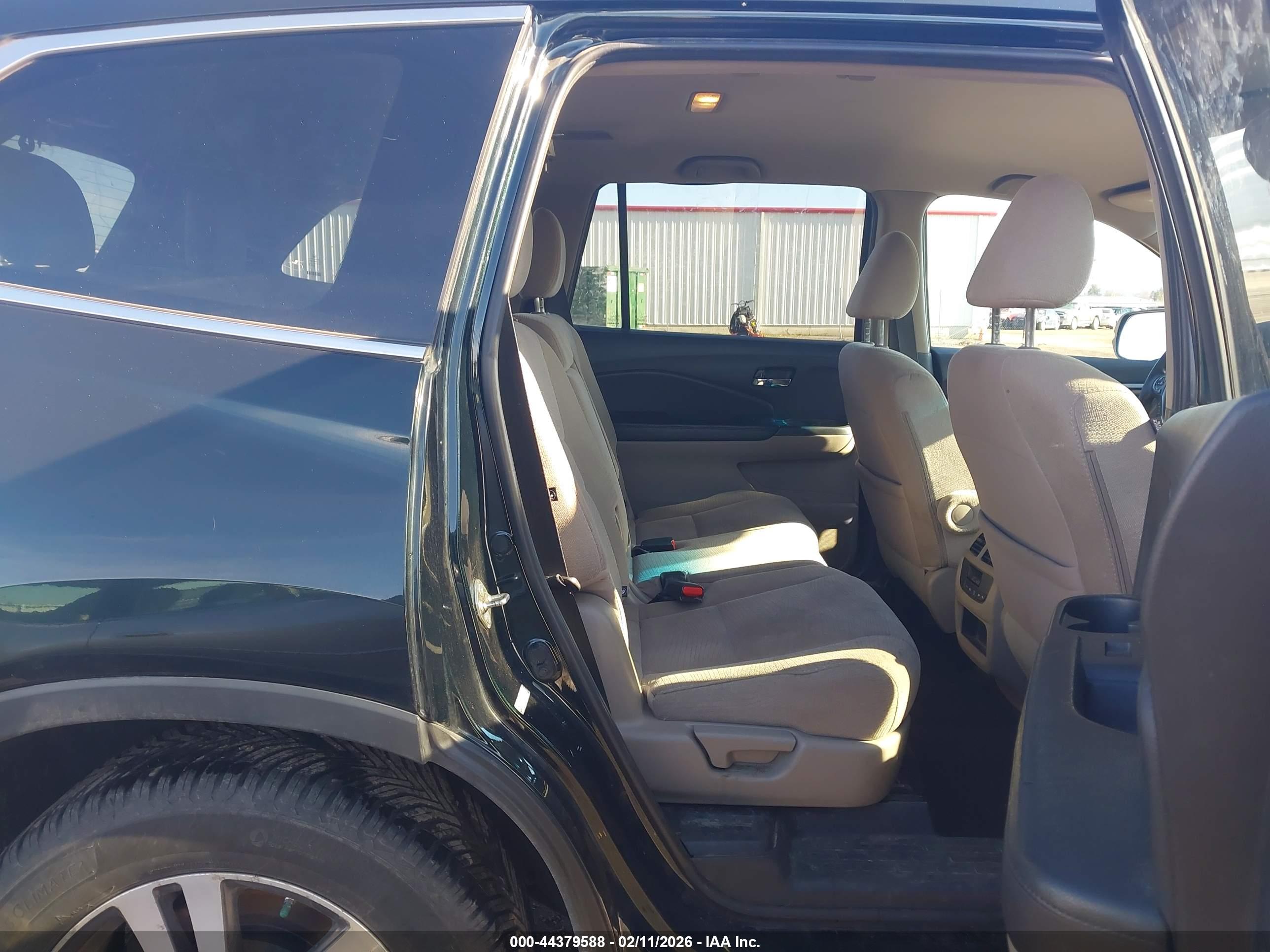 HONDA PILOT image 8