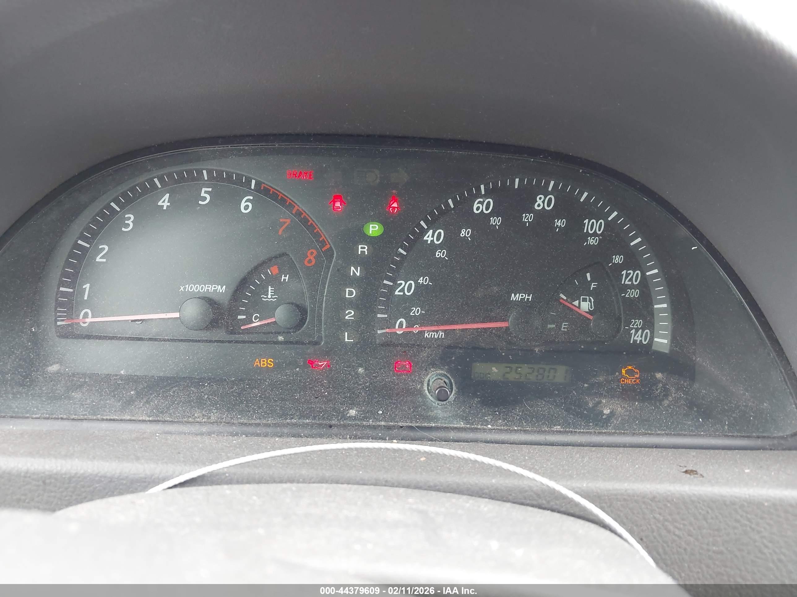 TOYOTA CAMRY image 7