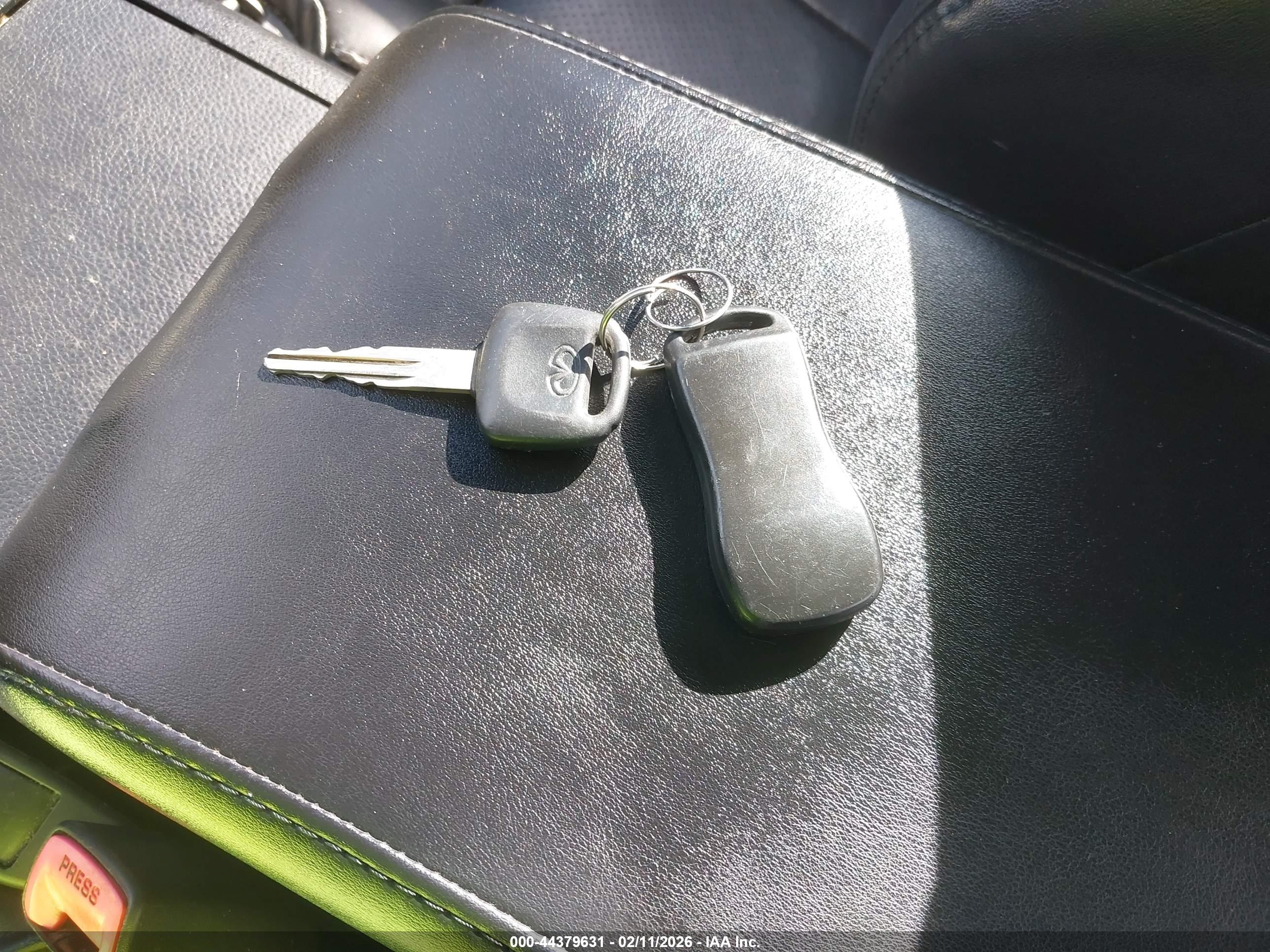 INFINITI G35 image 11