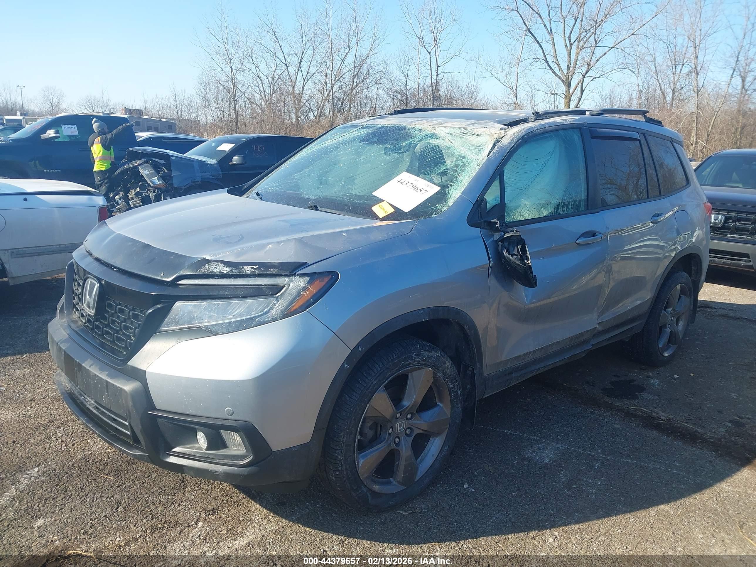 HONDA PASSPORT image 2