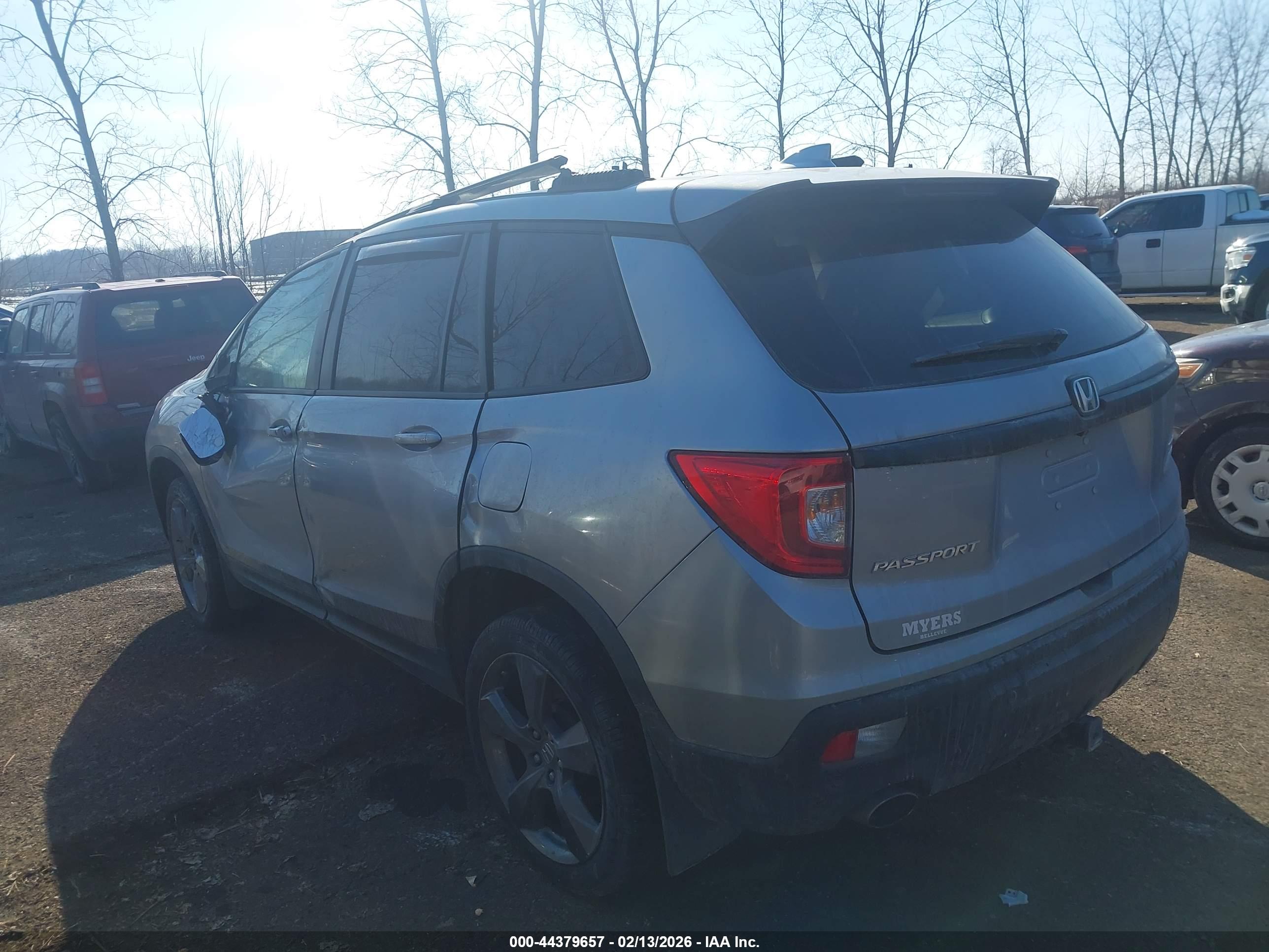 HONDA PASSPORT image 3