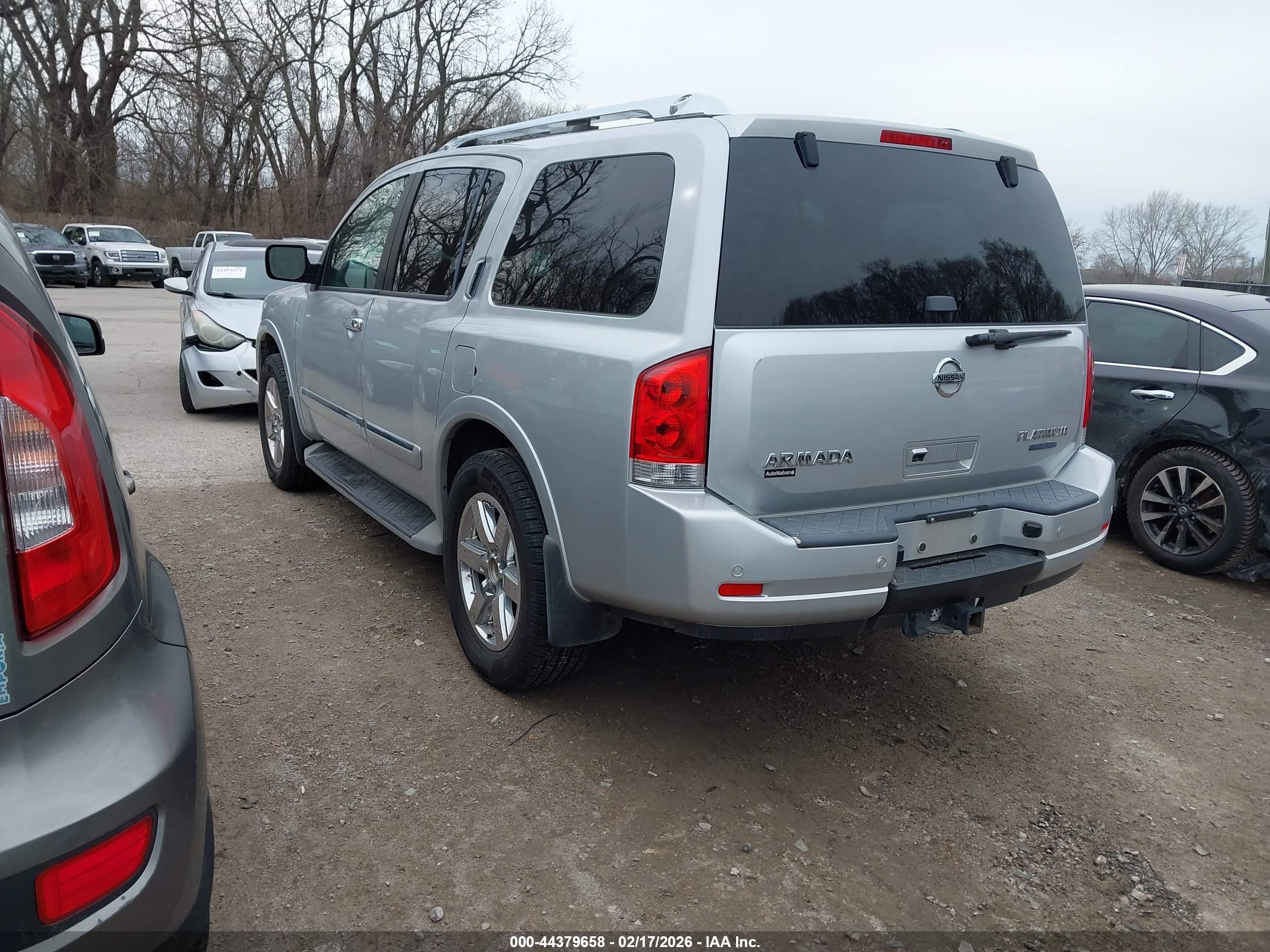 NISSAN ARMADA image 3