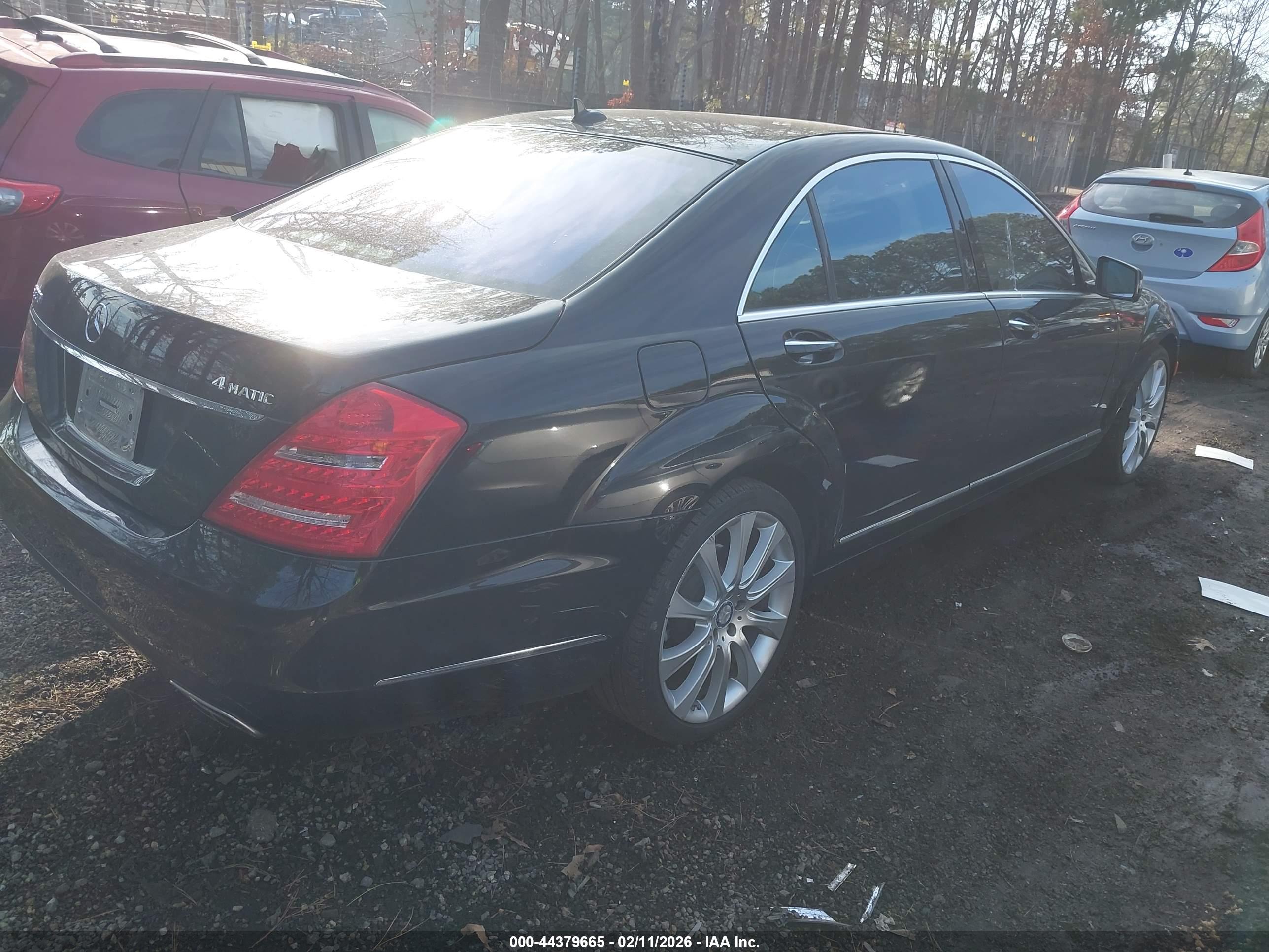 MERCEDES-BENZ S image 4