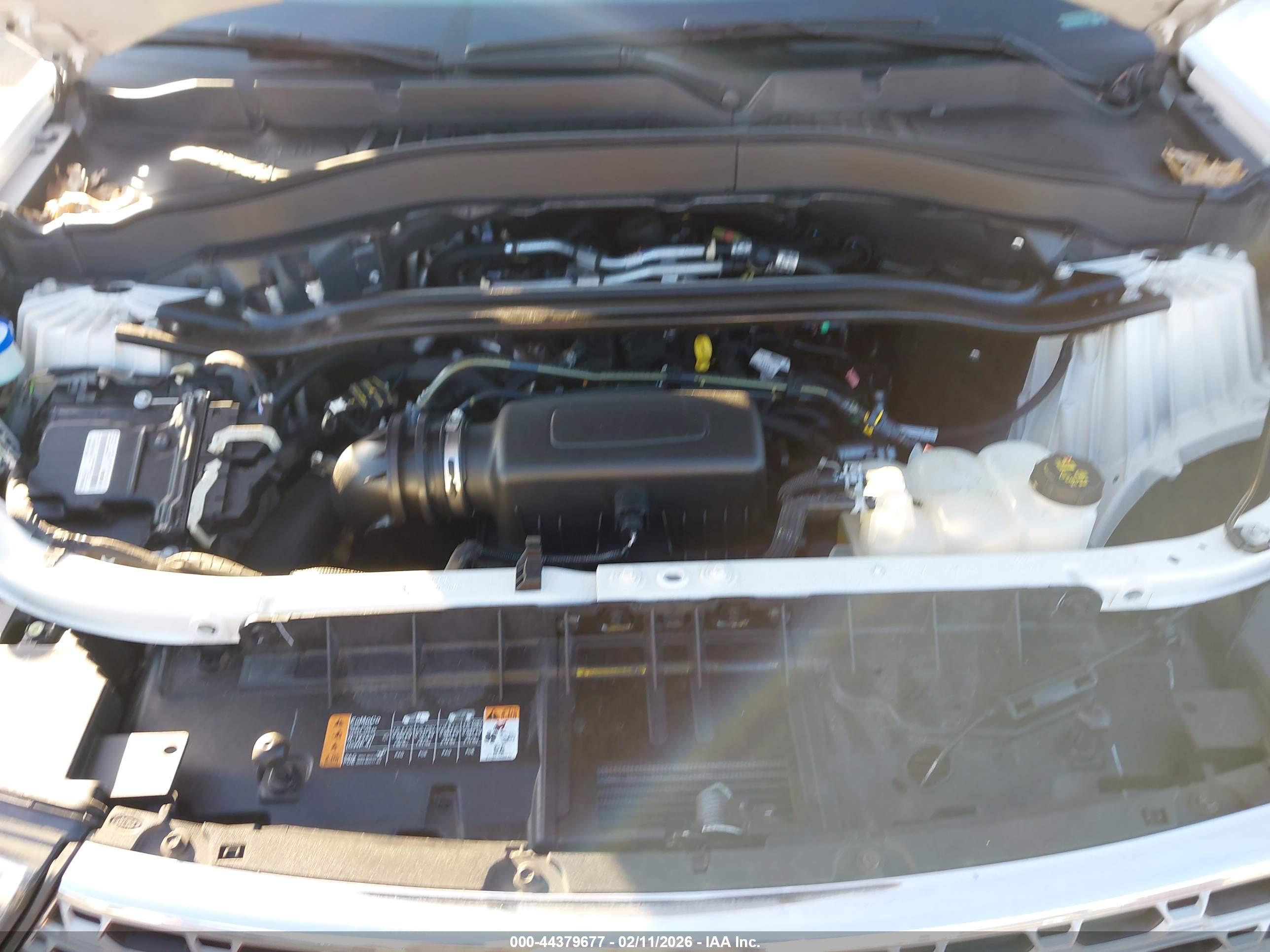 FORD EXPLORER image 10