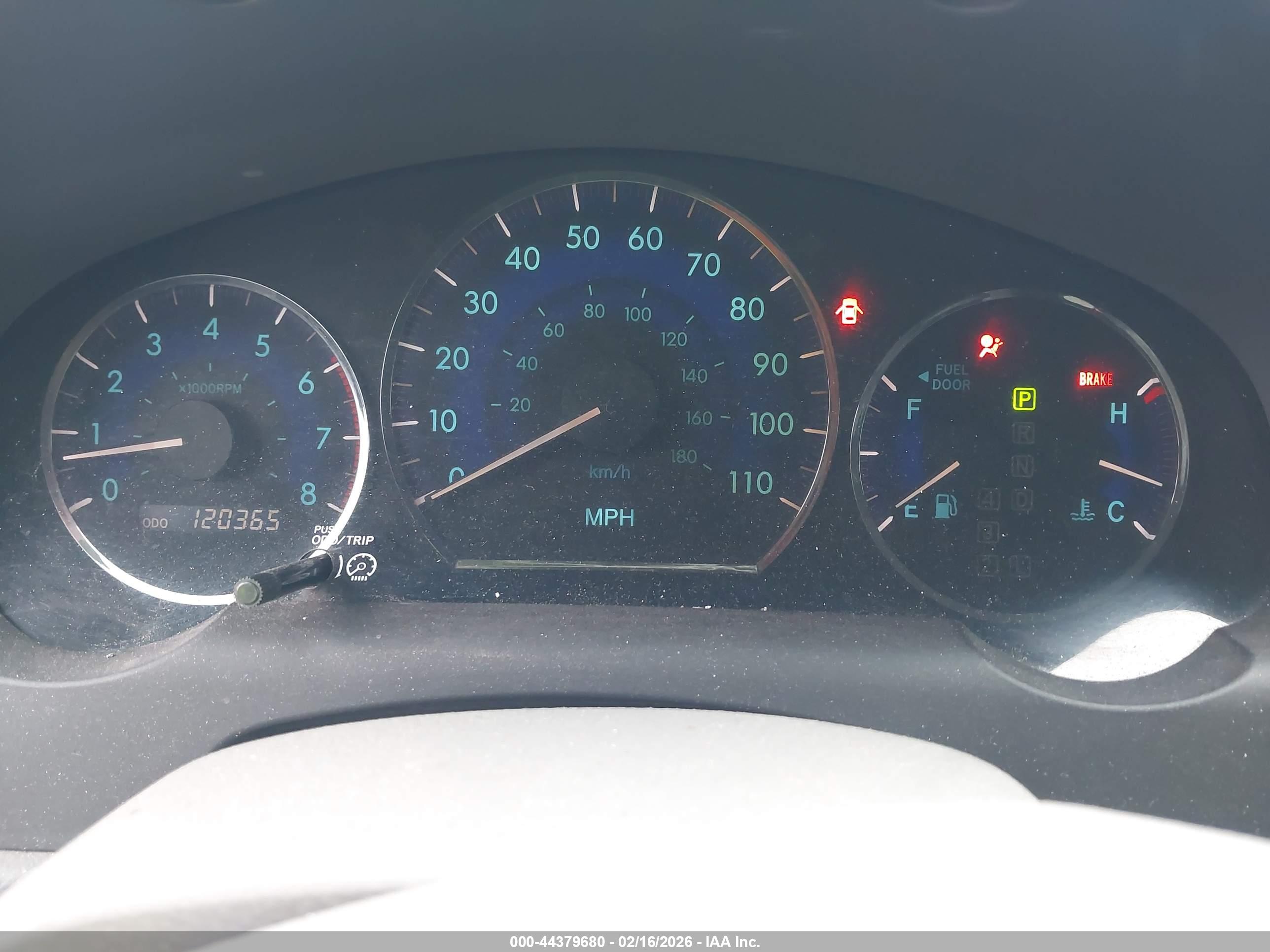 TOYOTA SIENNA image 7