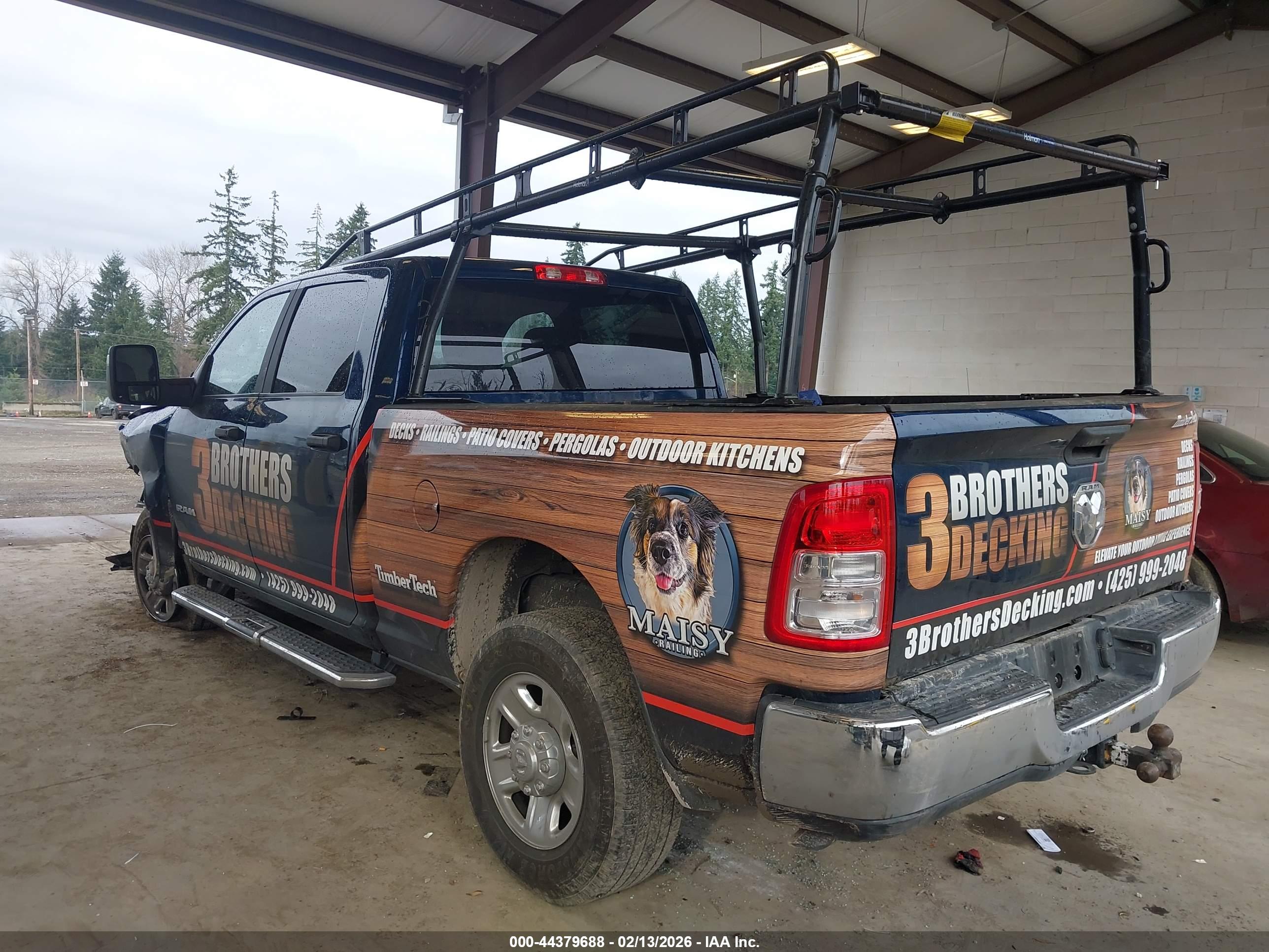 RAM 2500 image 3