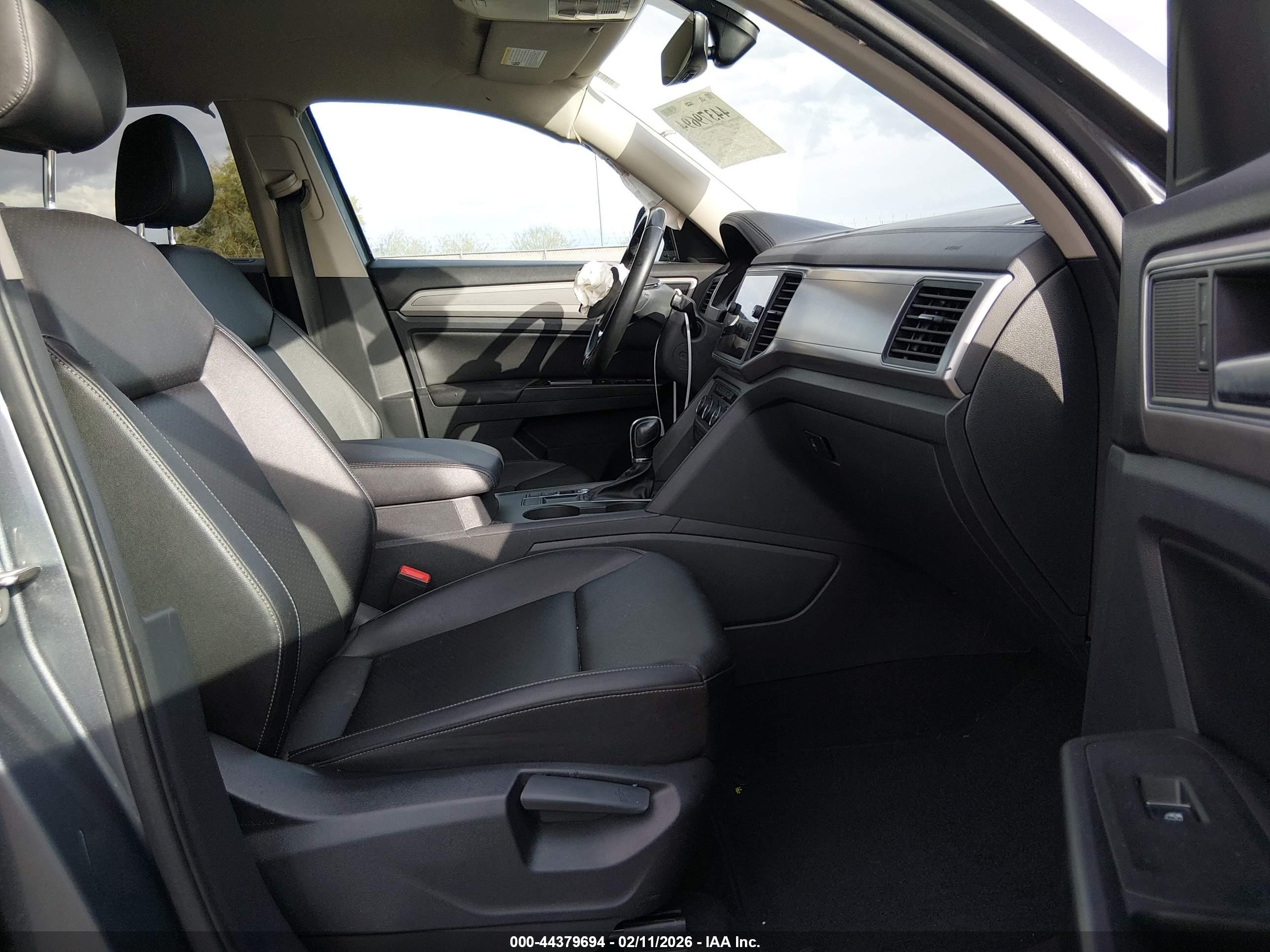 VOLKSWAGEN ATLAS image 5