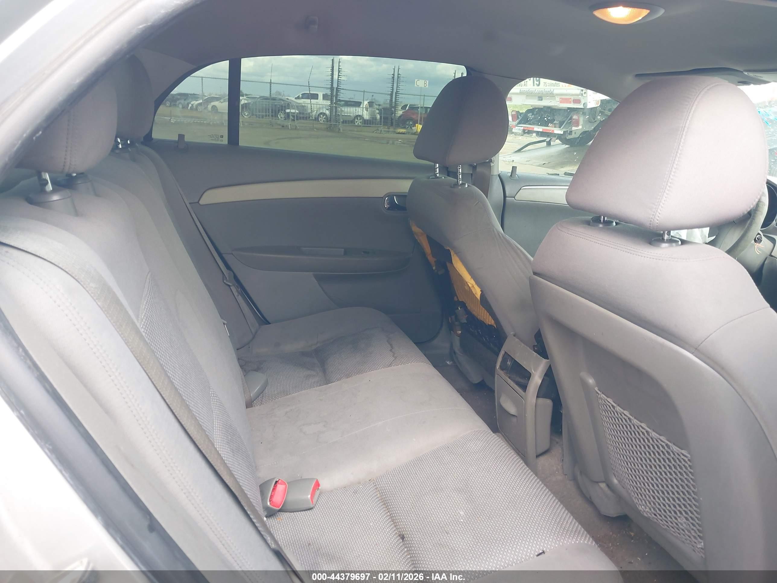 CHEVROLET MALIBU image 8