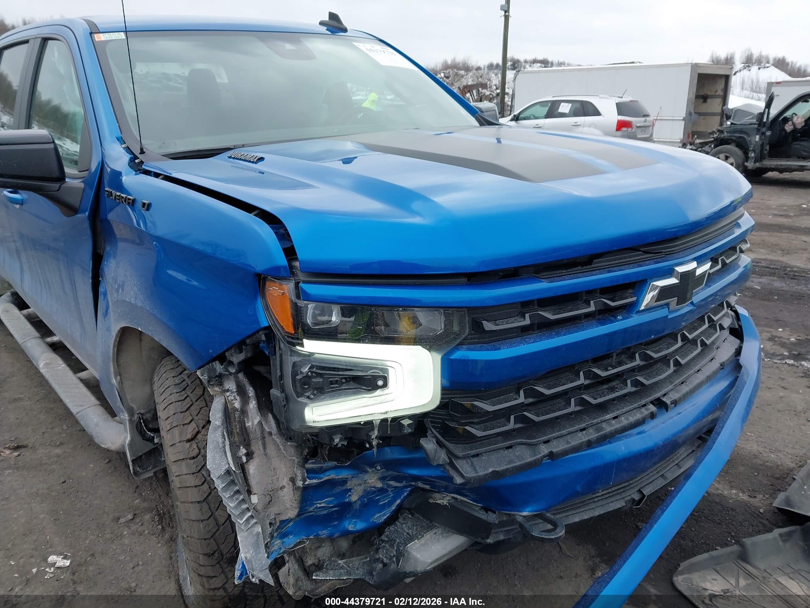 CHEVROLET SILVERADO image 6