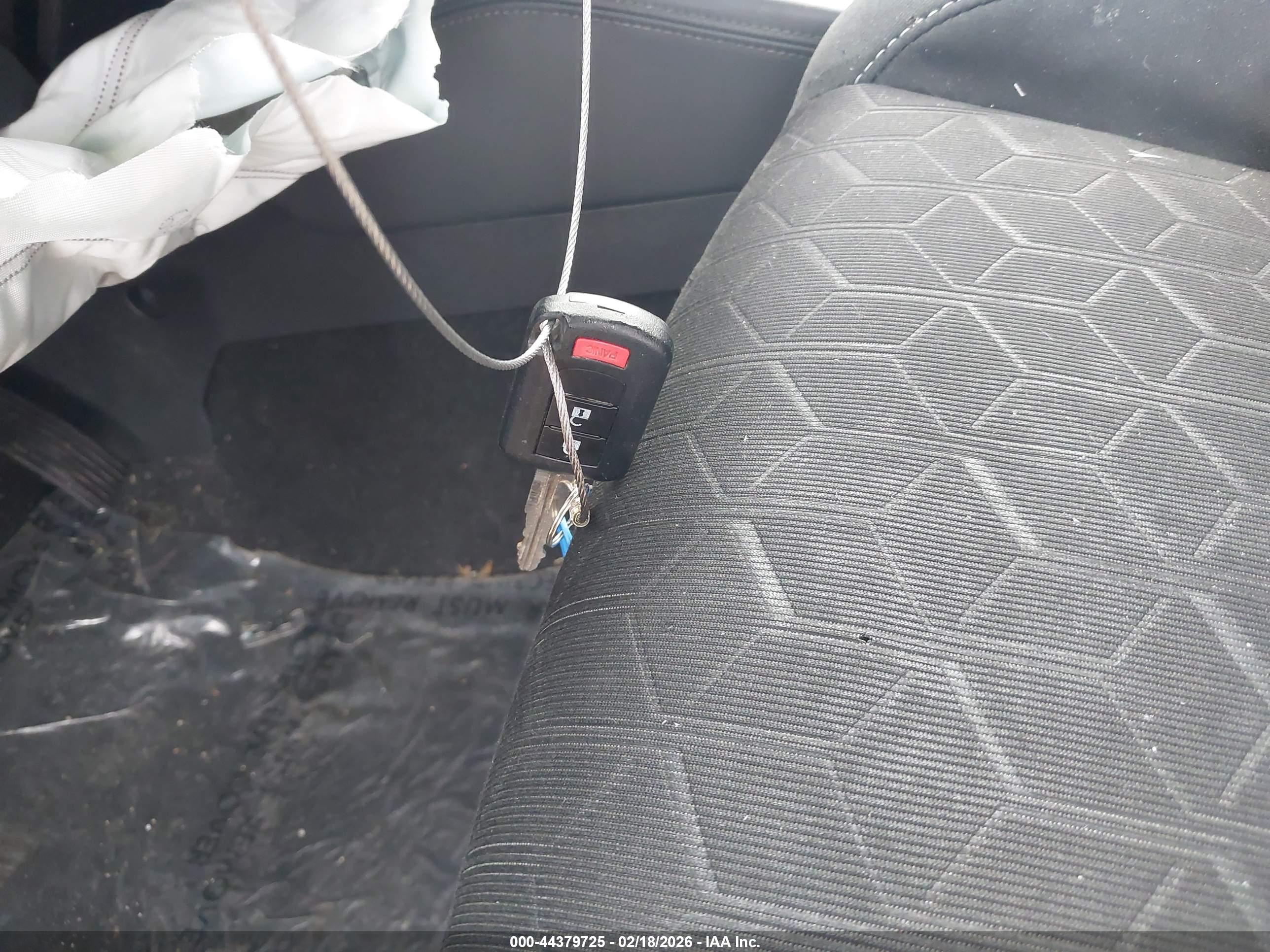 MITSUBISHI OUTLANDER image 11