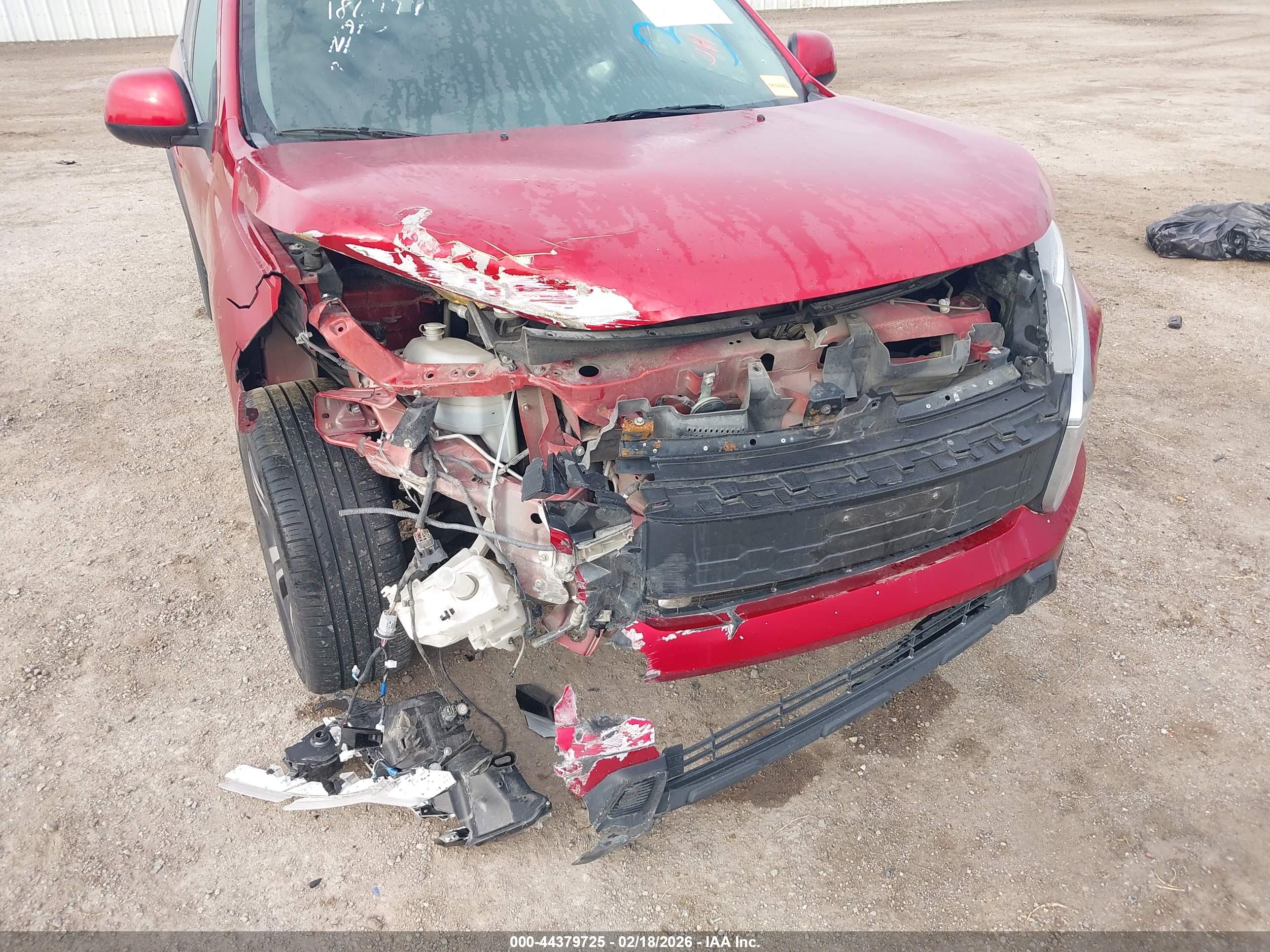 MITSUBISHI OUTLANDER image 6