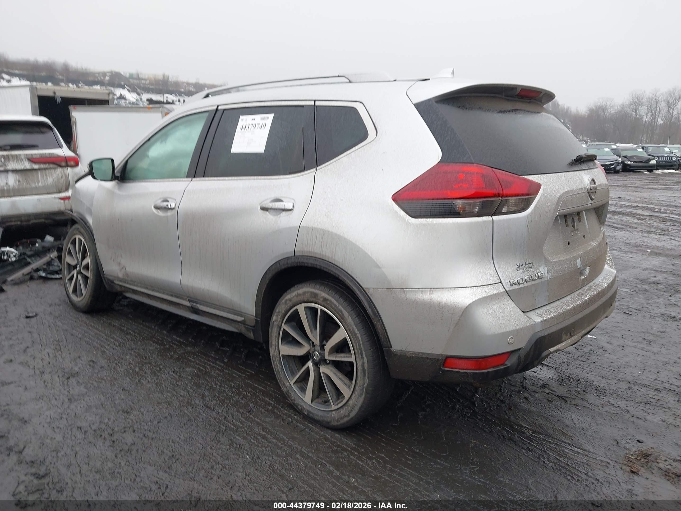 NISSAN ROGUE image 3