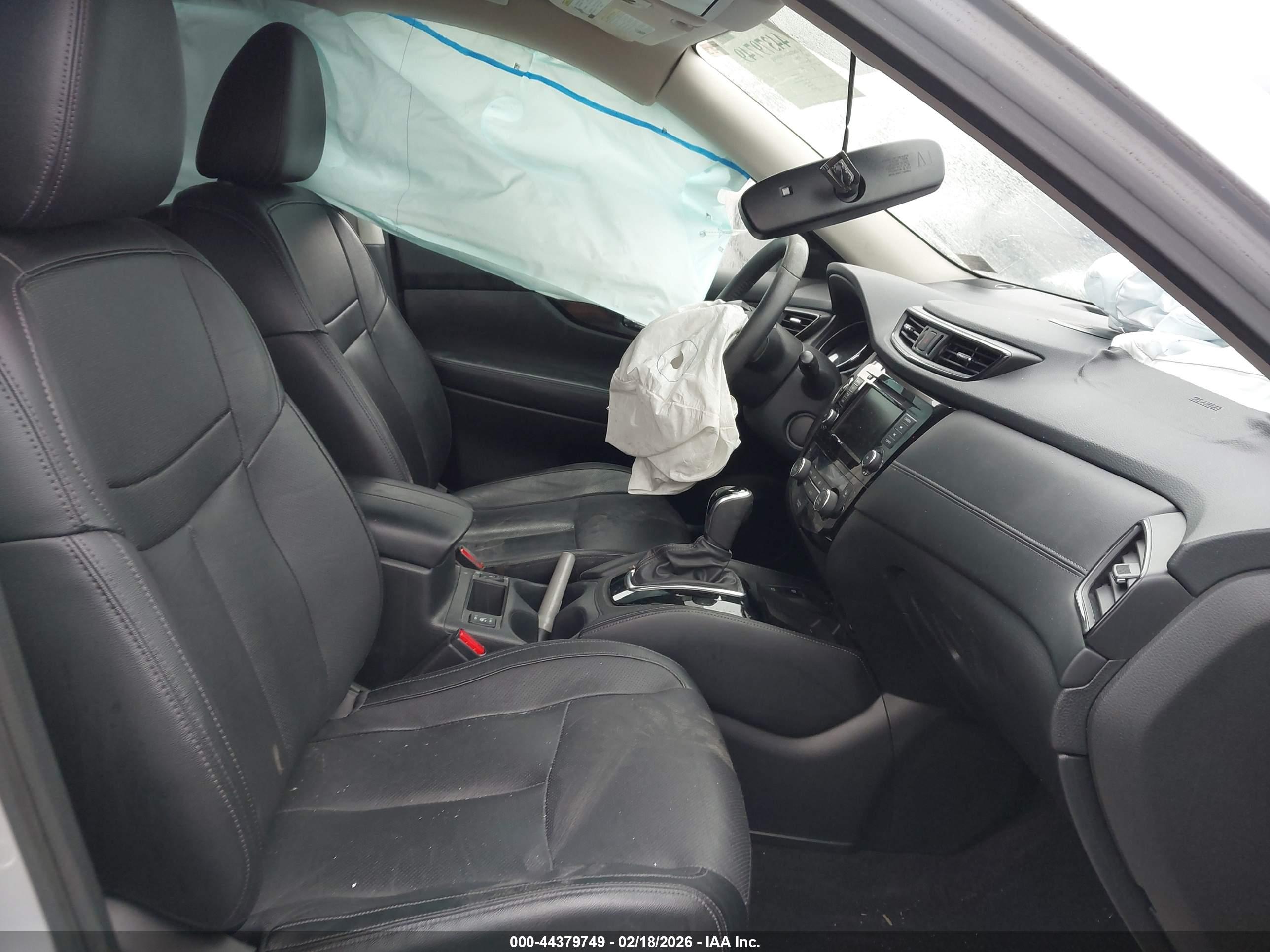 NISSAN ROGUE image 5