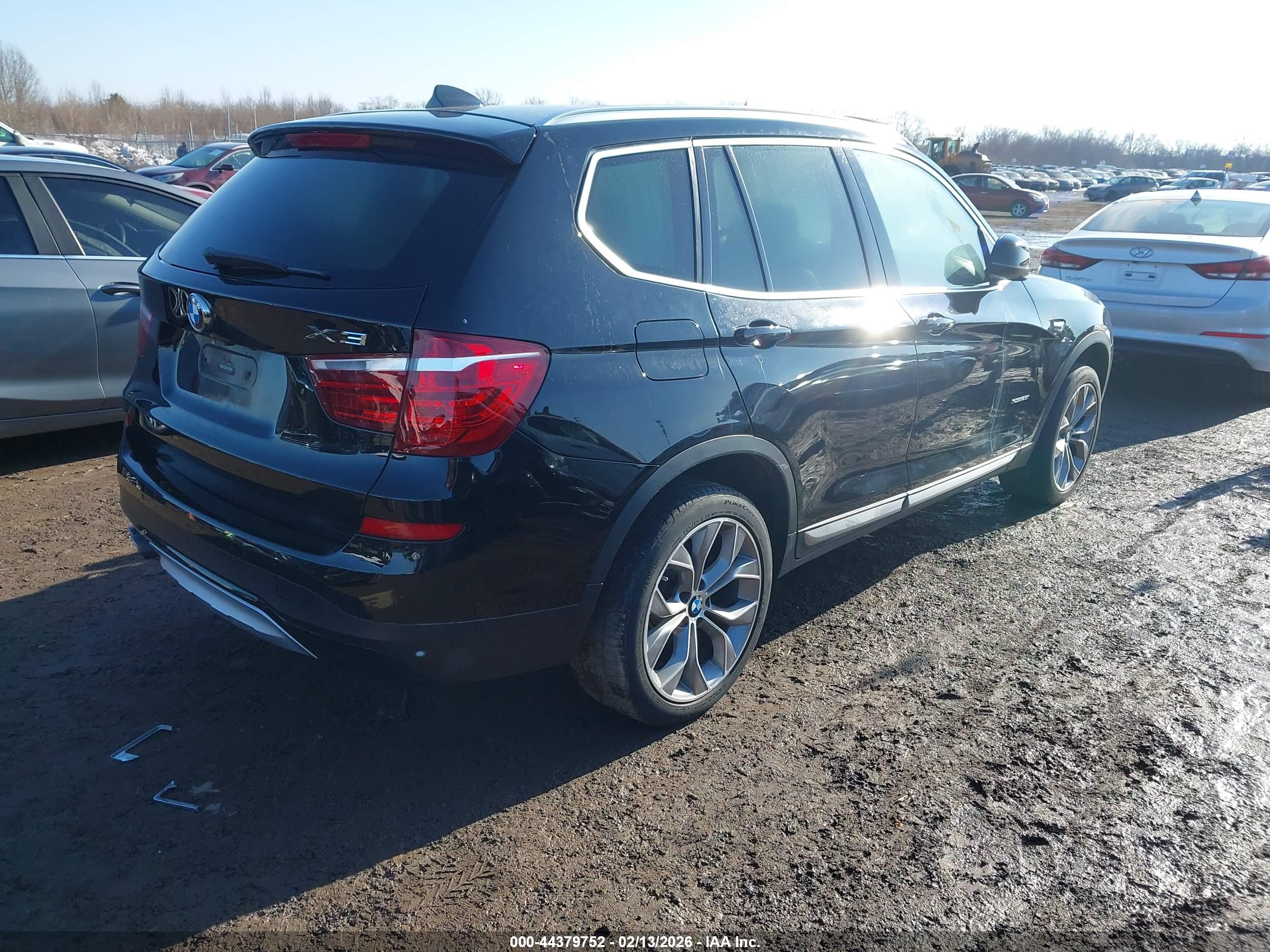 BMW X3 image 4