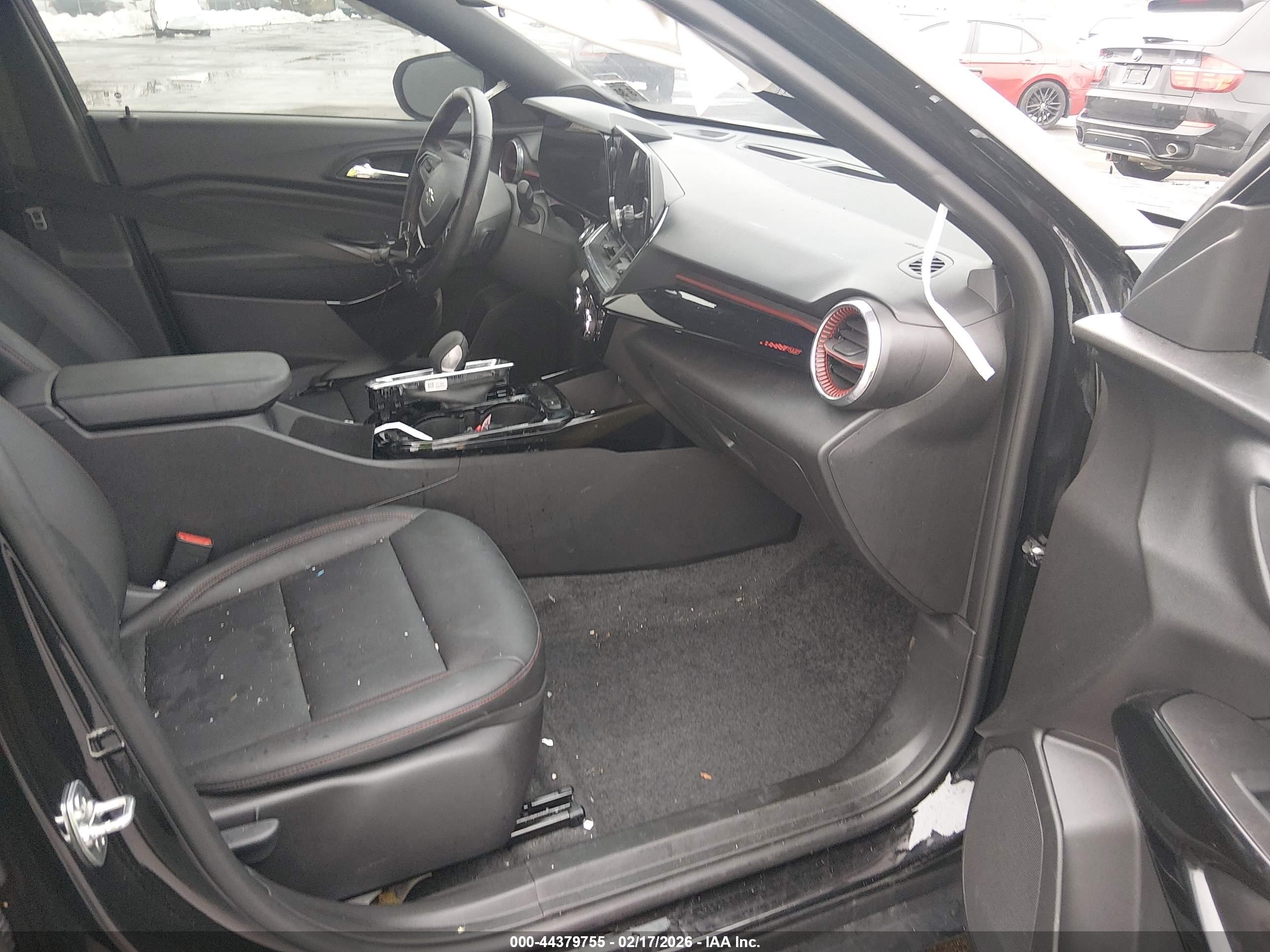 CHEVROLET TRAX image 5