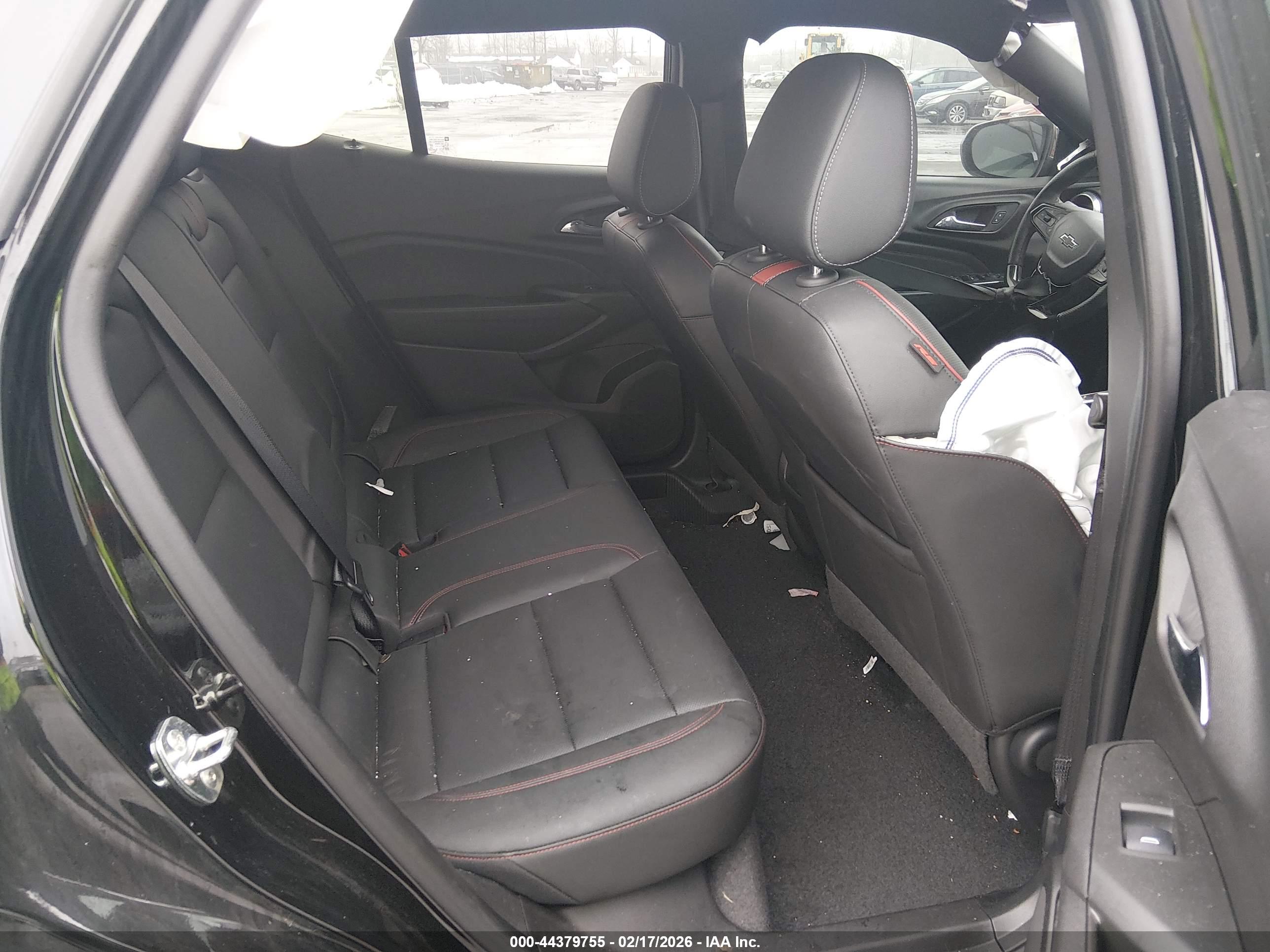 CHEVROLET TRAX image 8