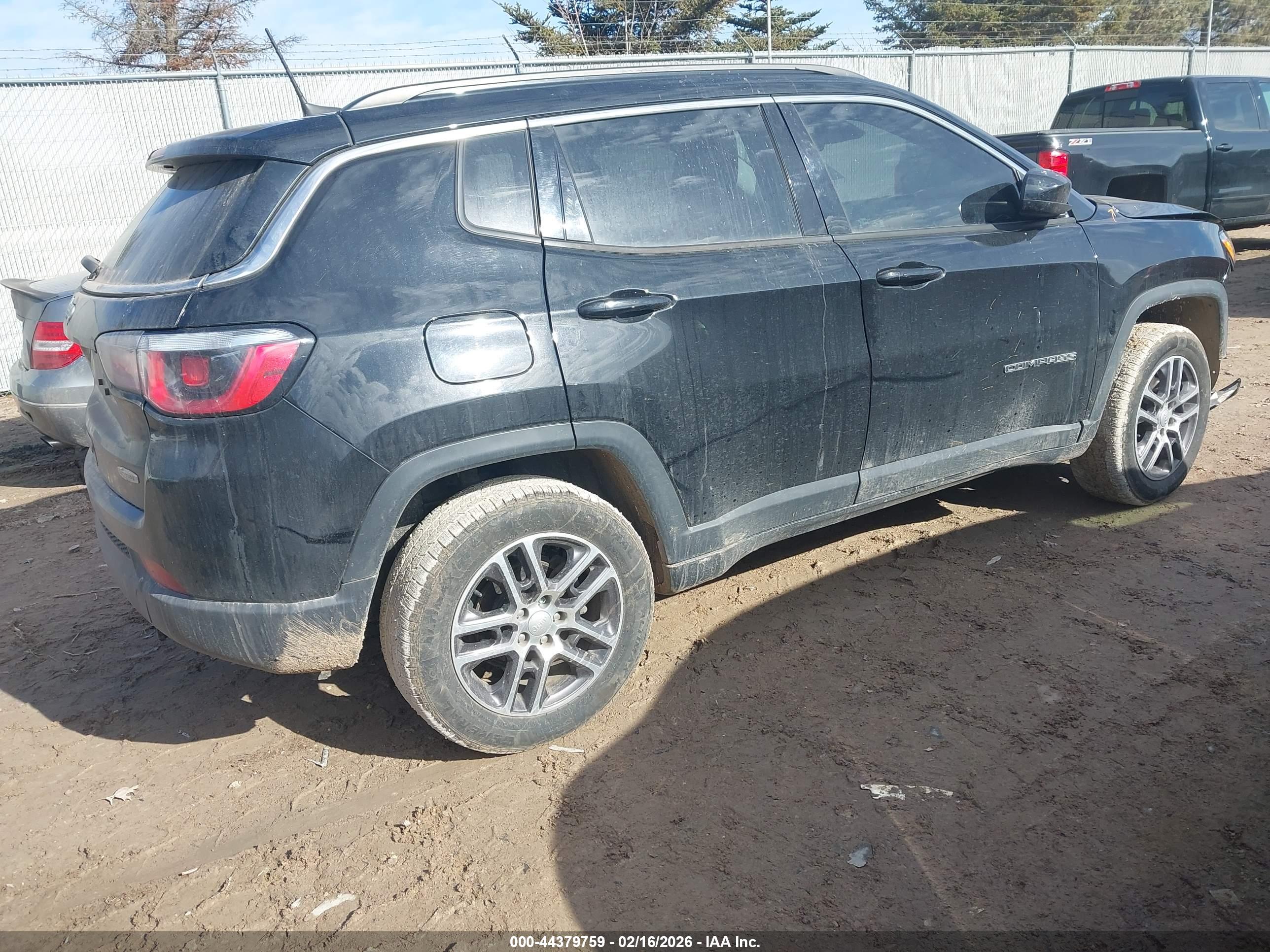 JEEP COMPASS image 4