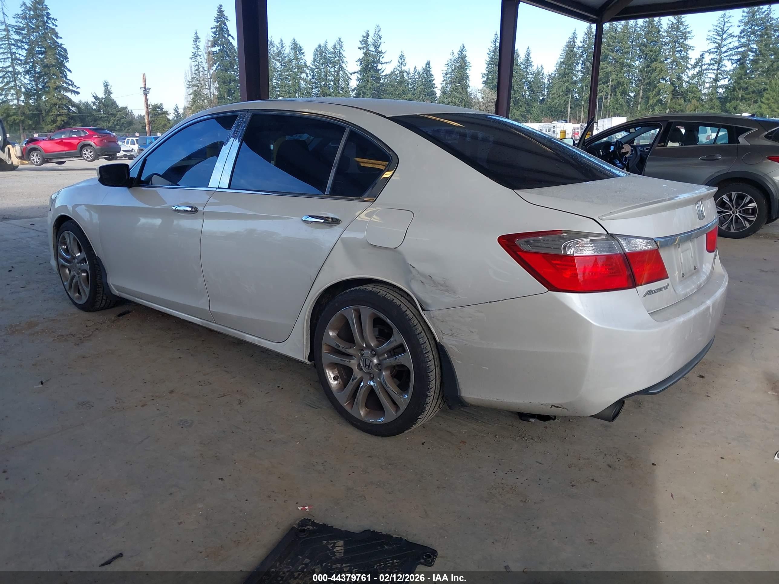 HONDA ACCORD image 3