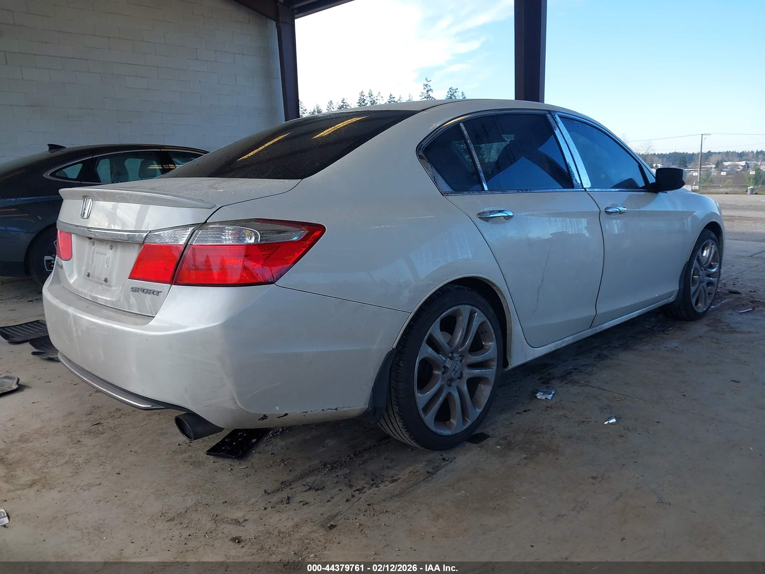 HONDA ACCORD image 4