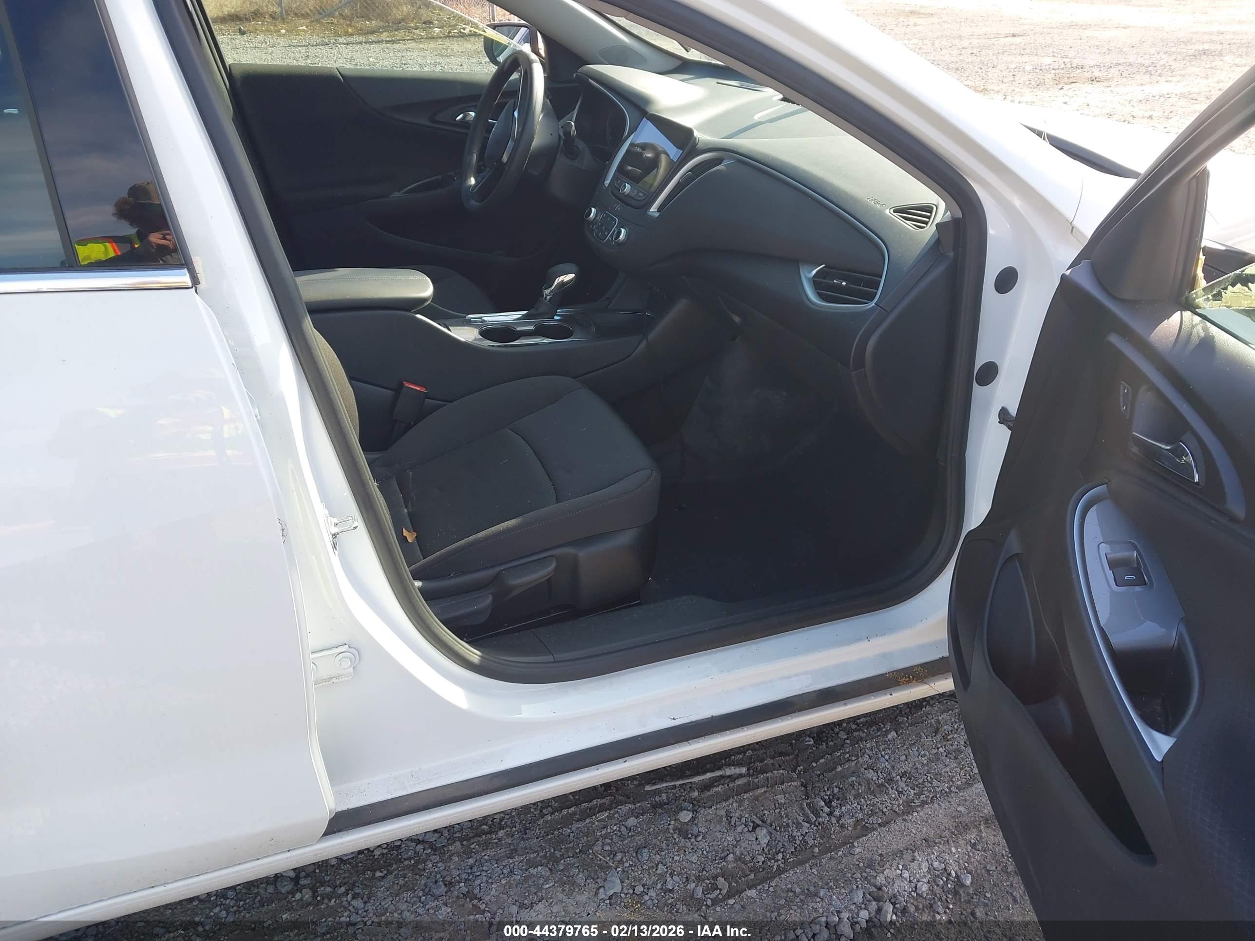 CHEVROLET MALIBU image 5