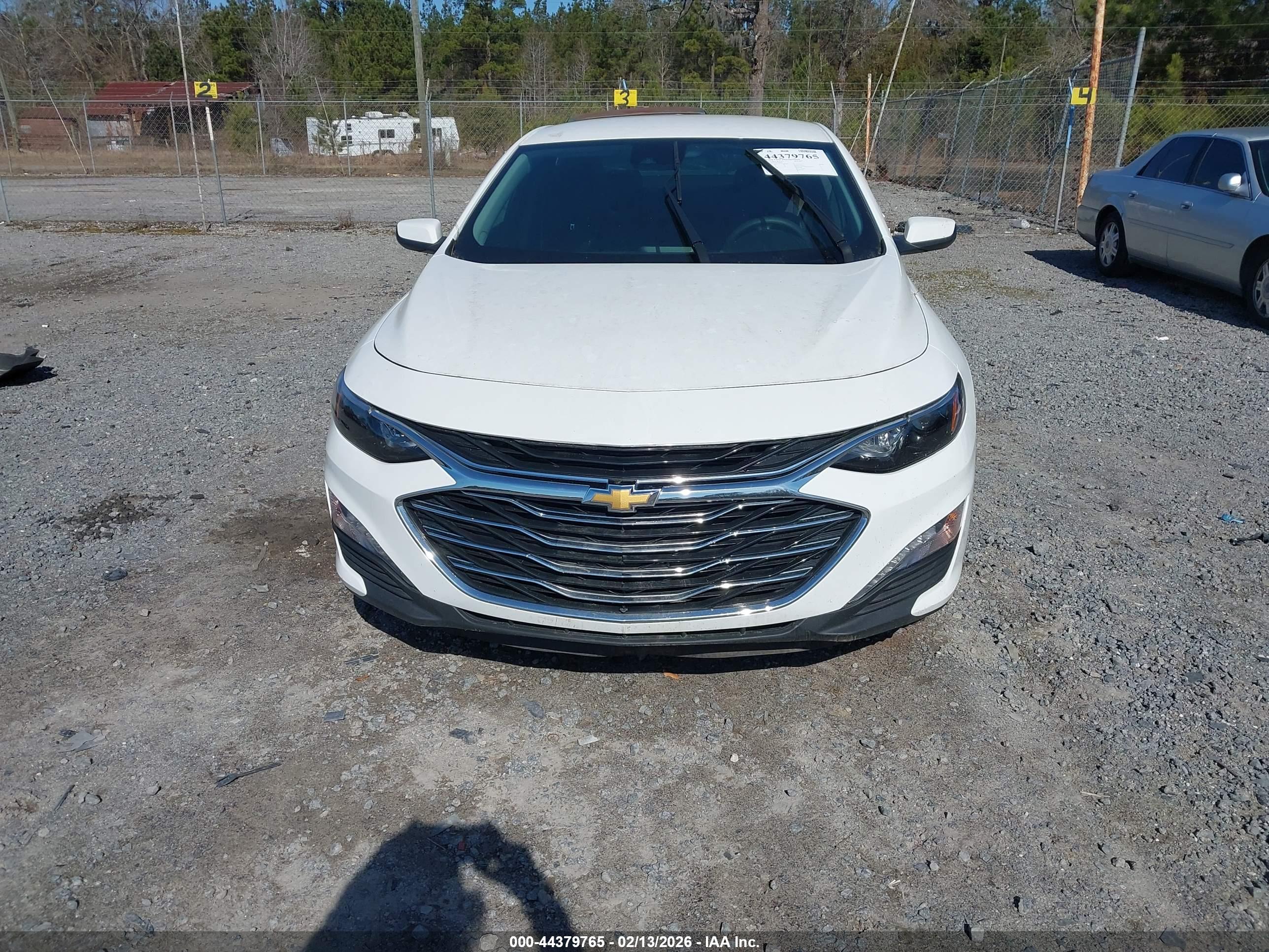CHEVROLET MALIBU image 6
